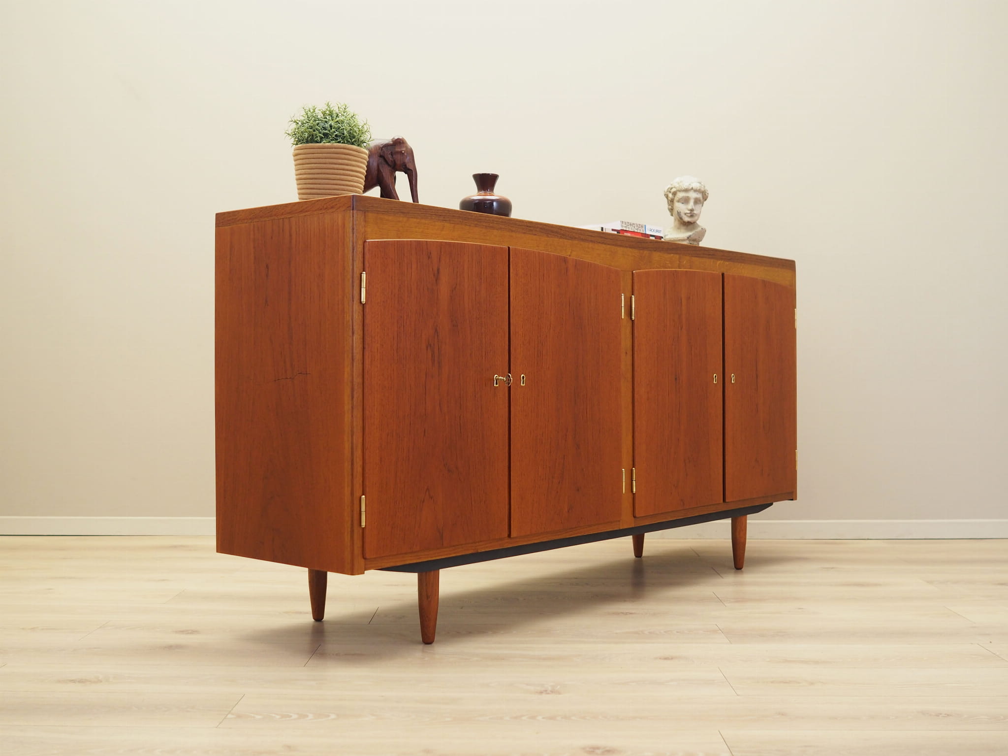 Vintage Sideboard Teakholz Braun 1960er Jahre