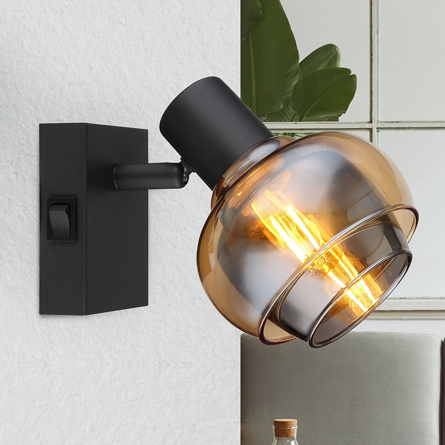 Tokki Type A Wall Lamp Colored Glass Iron Single-Bulb