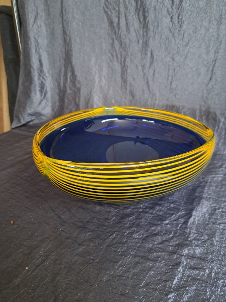 Glasschale Jaroslav Svoboda Bunt