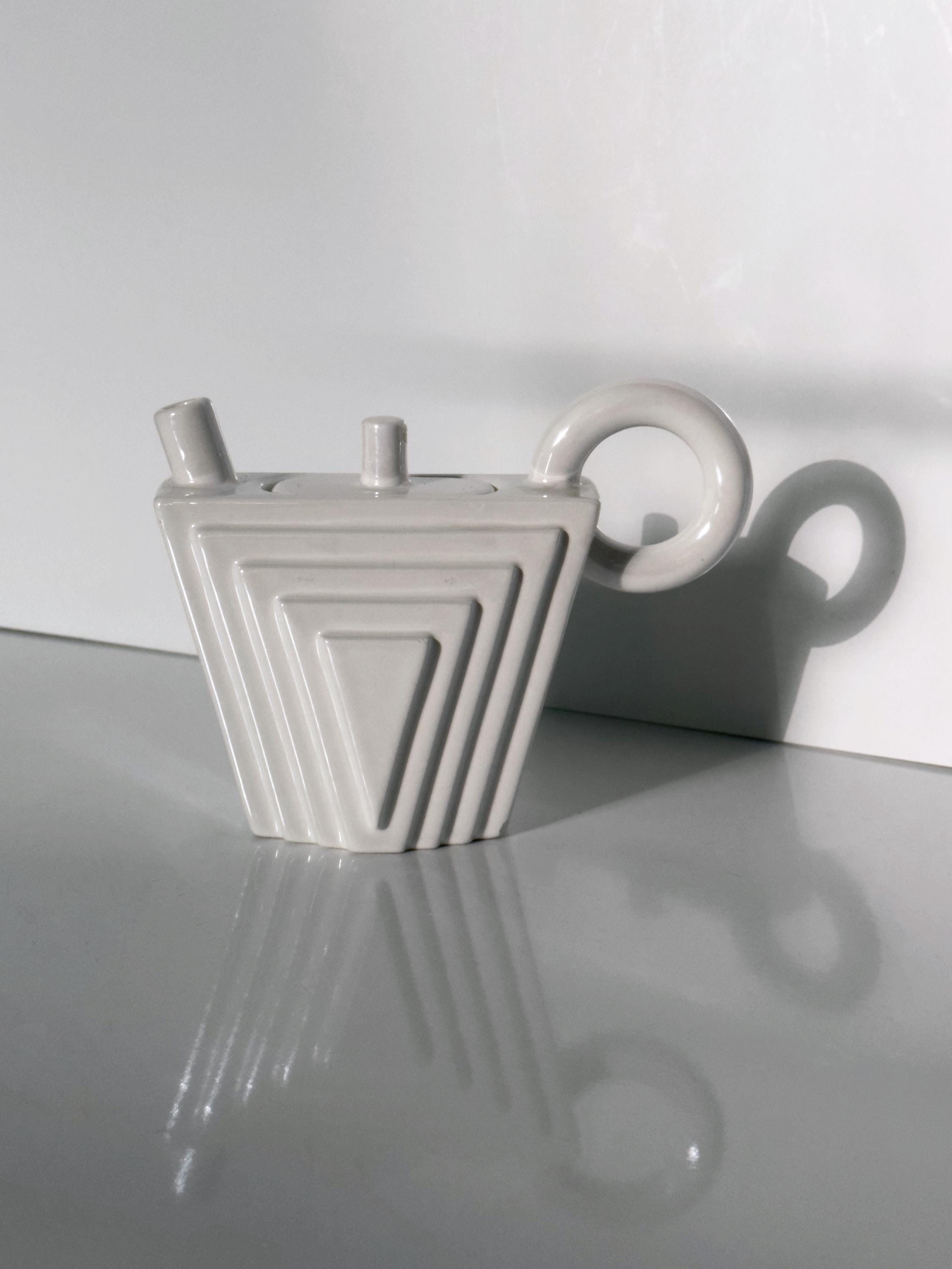 Postmodern TeapotTeapot Ceramic 1980s