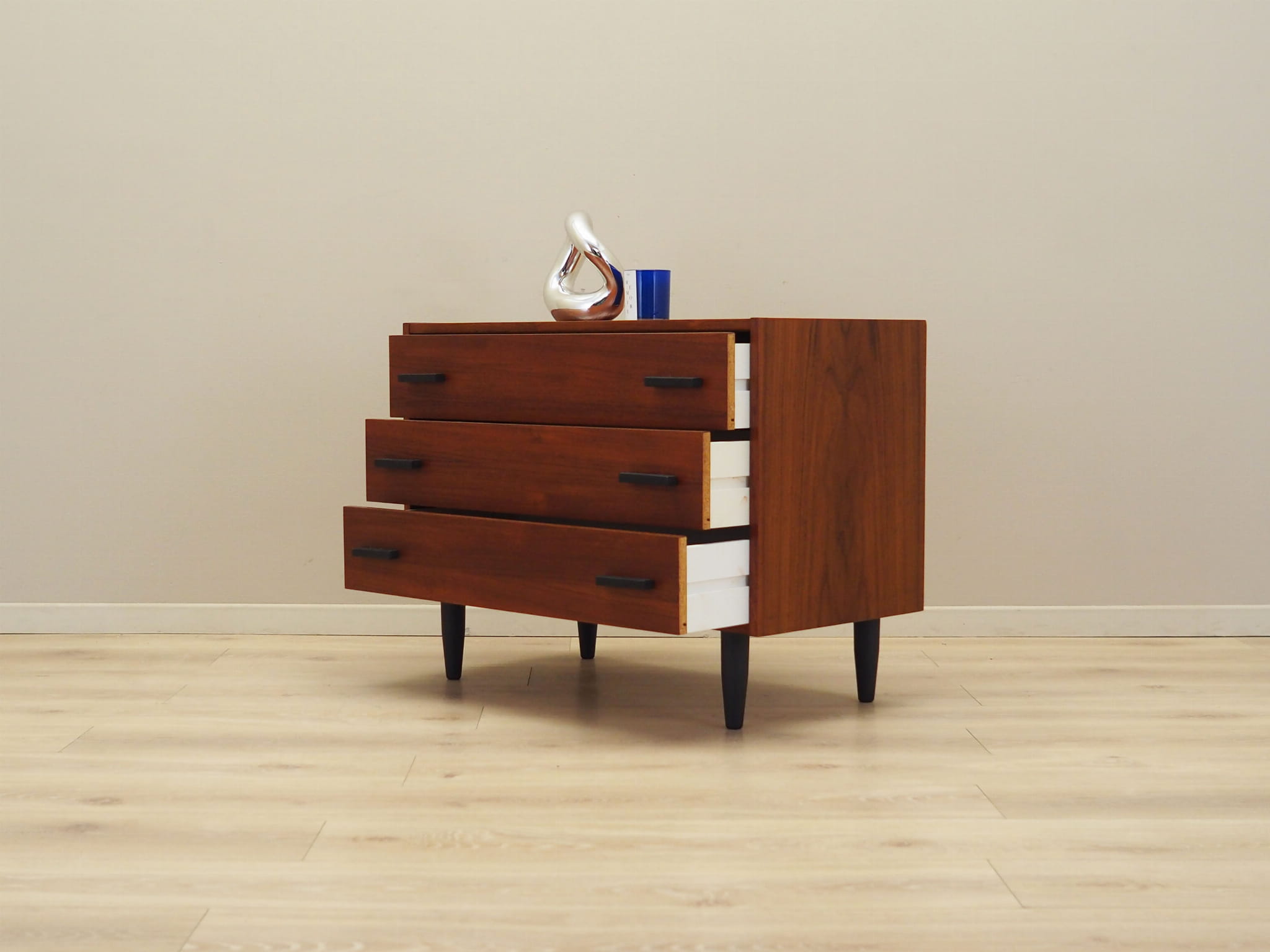 Chest of drawers Teakwood 1980s