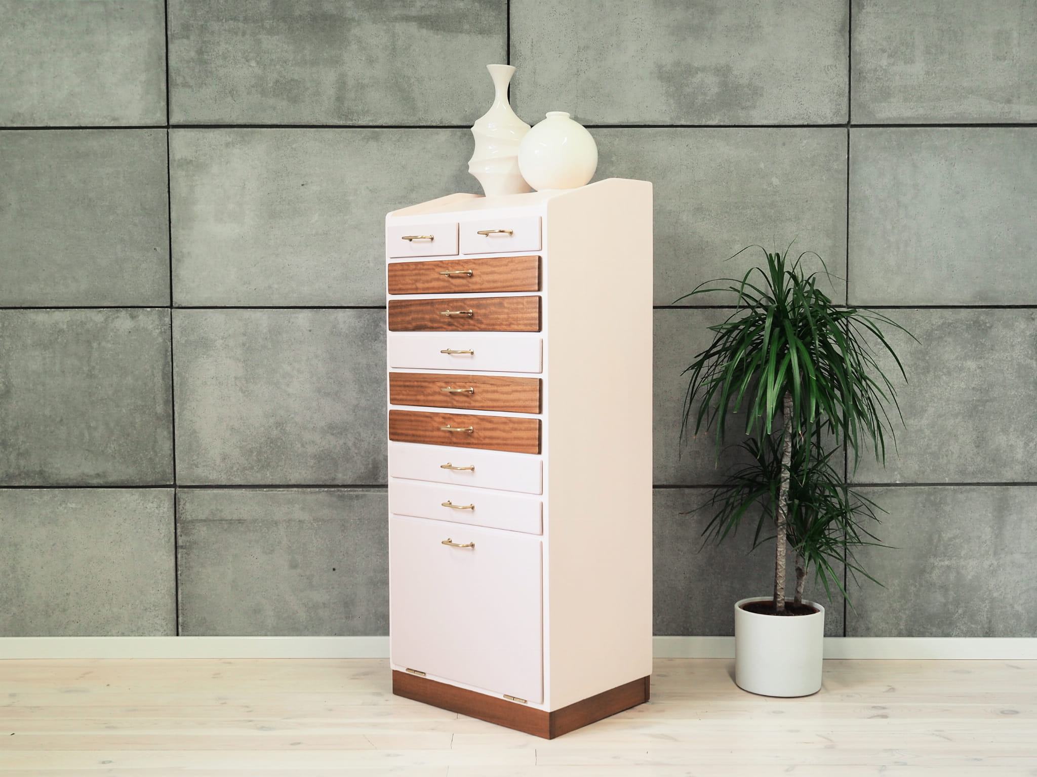 Vintage Kommode Teakholz Hellrosa 1970er Jahre 