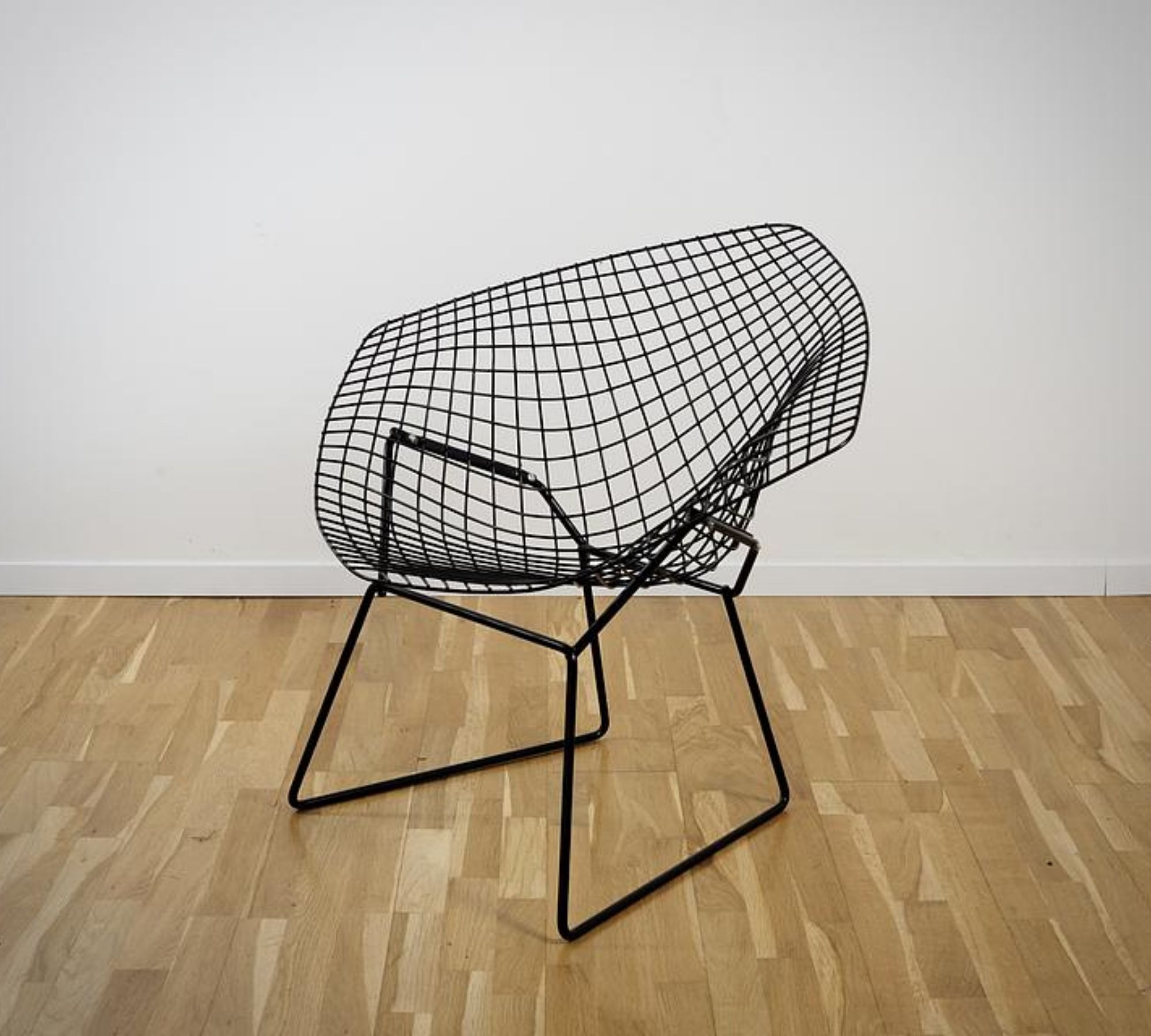 Bertoia Diamond Chair Schwarz 