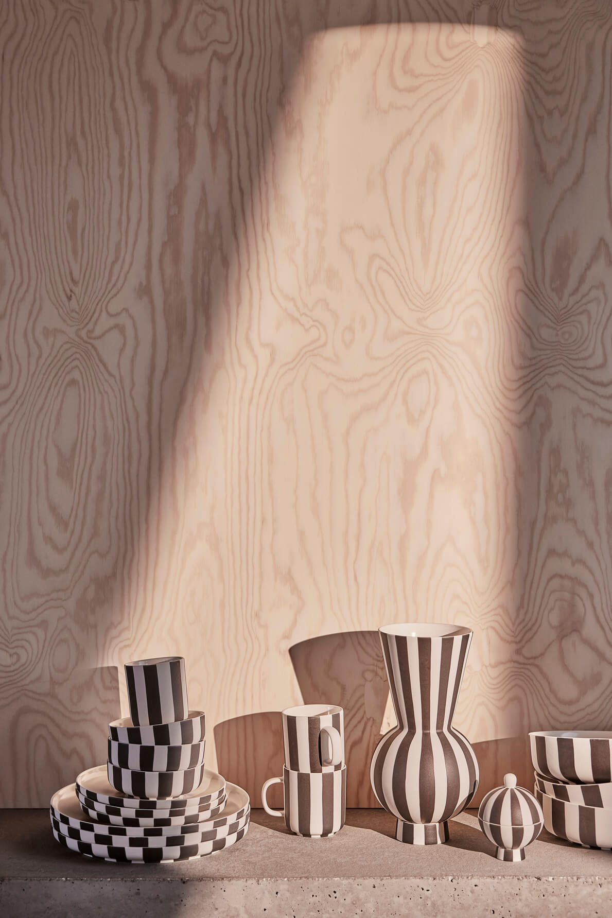 Toppu Becher Schwarz