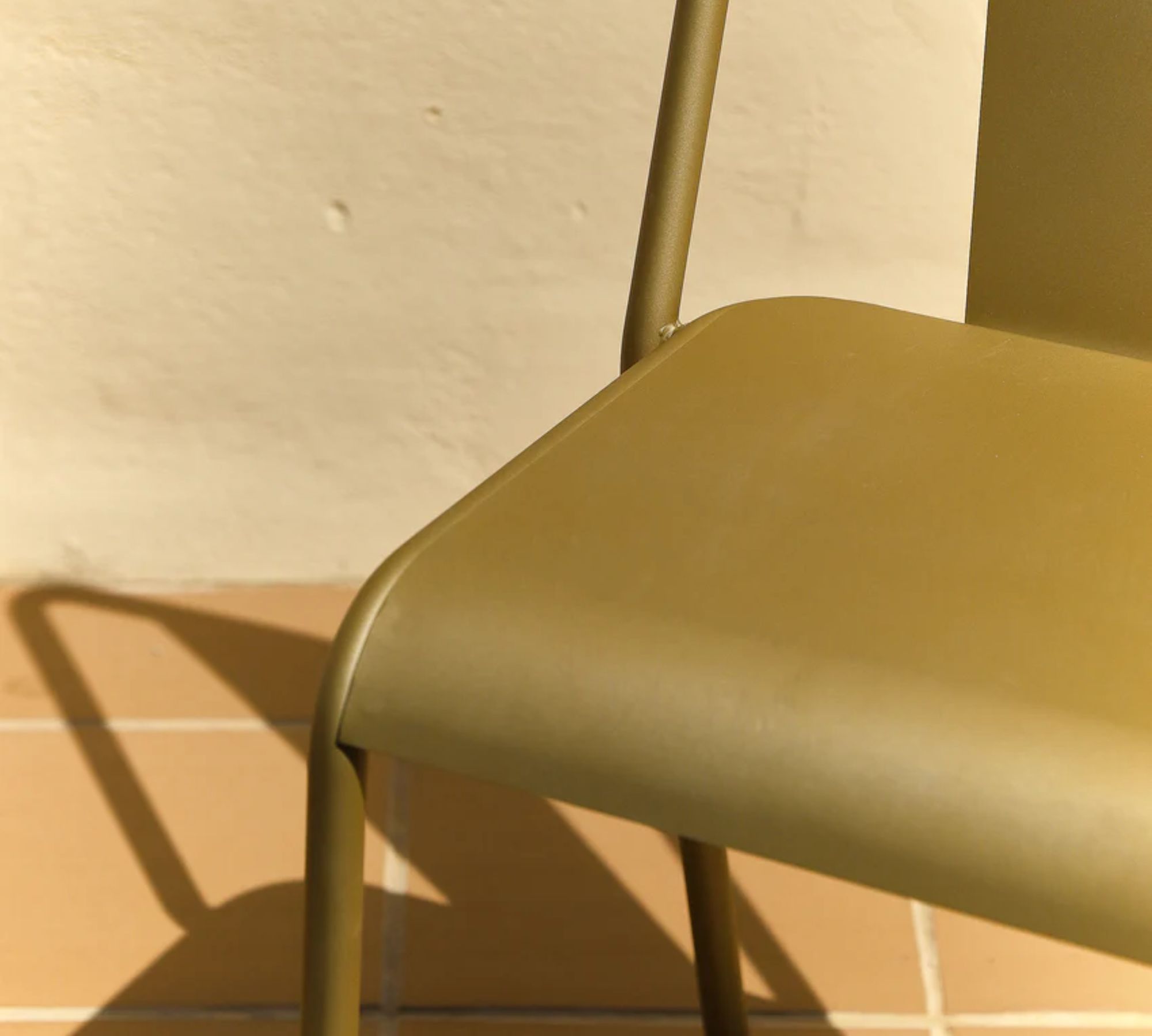Tondra Stuhl Outdoor Metall Gold Gealtert