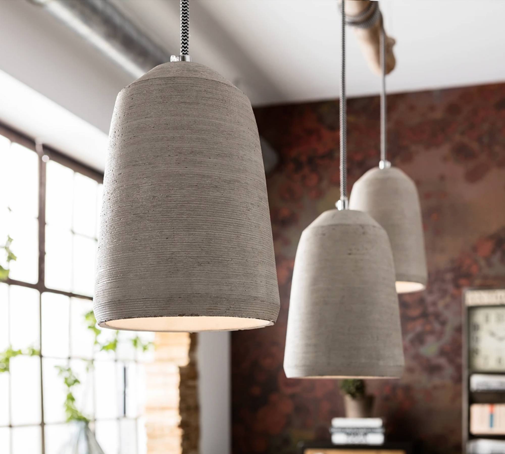 3-flammige Pendelleuchte Beton / Holz