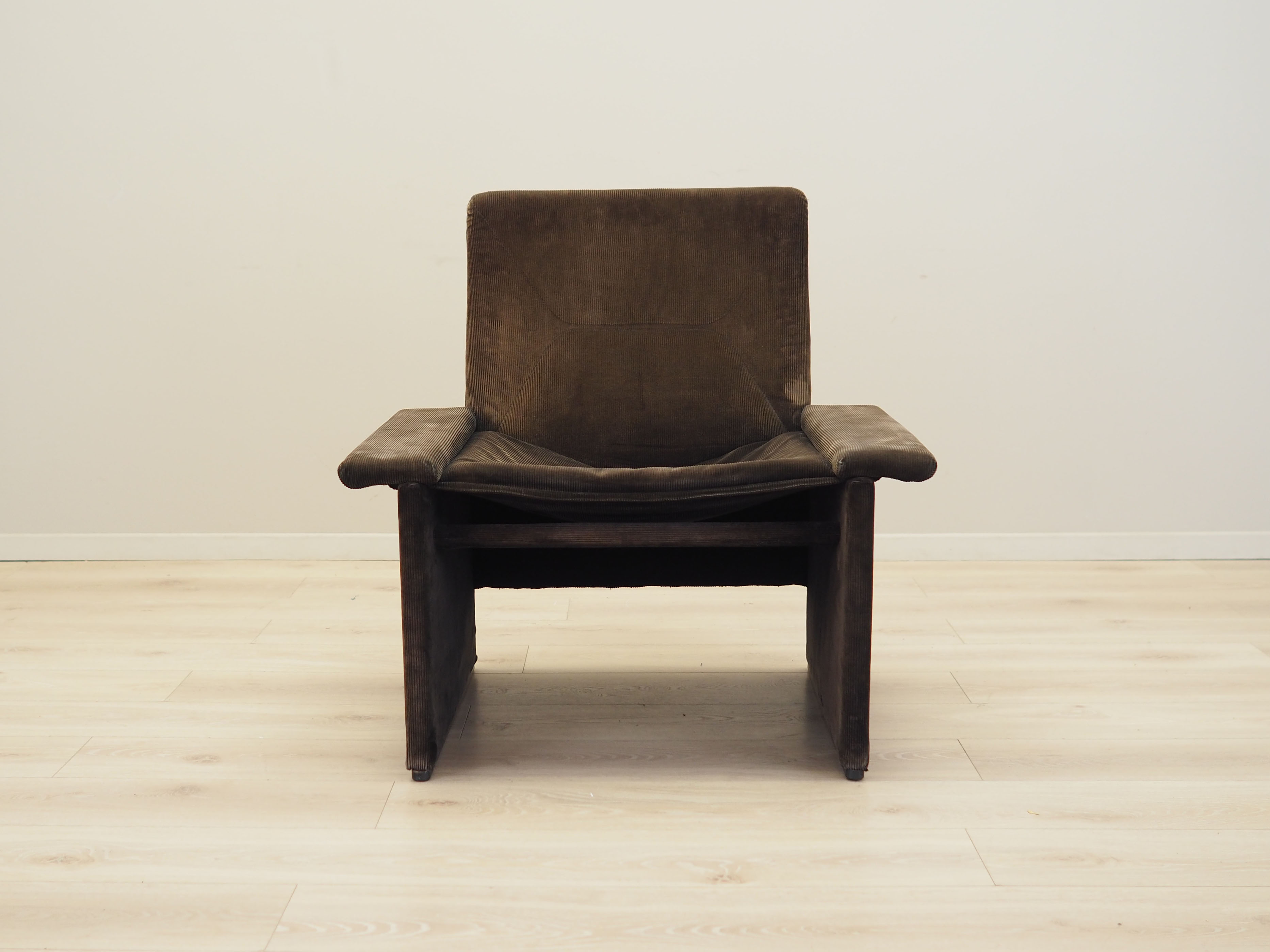 Sessel Cord Braun 1970er Jahre