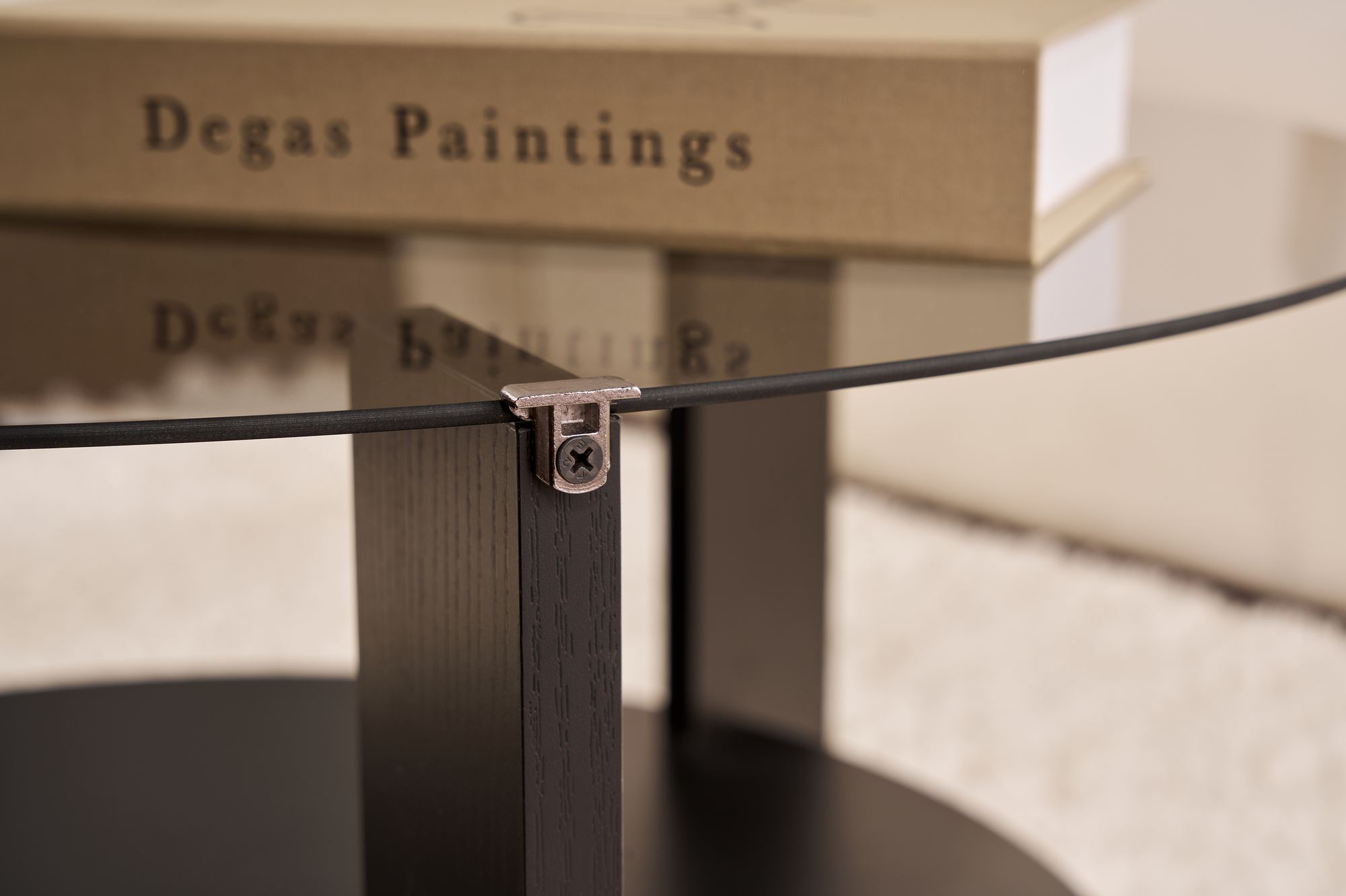 Clara Tavolino Legno nero Fumé Ø75cm