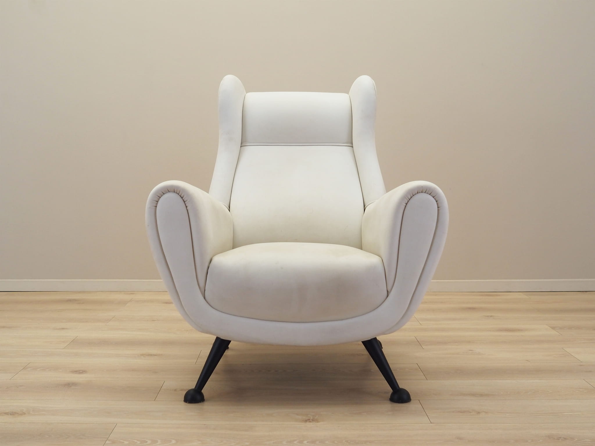 Armchair White 1980s