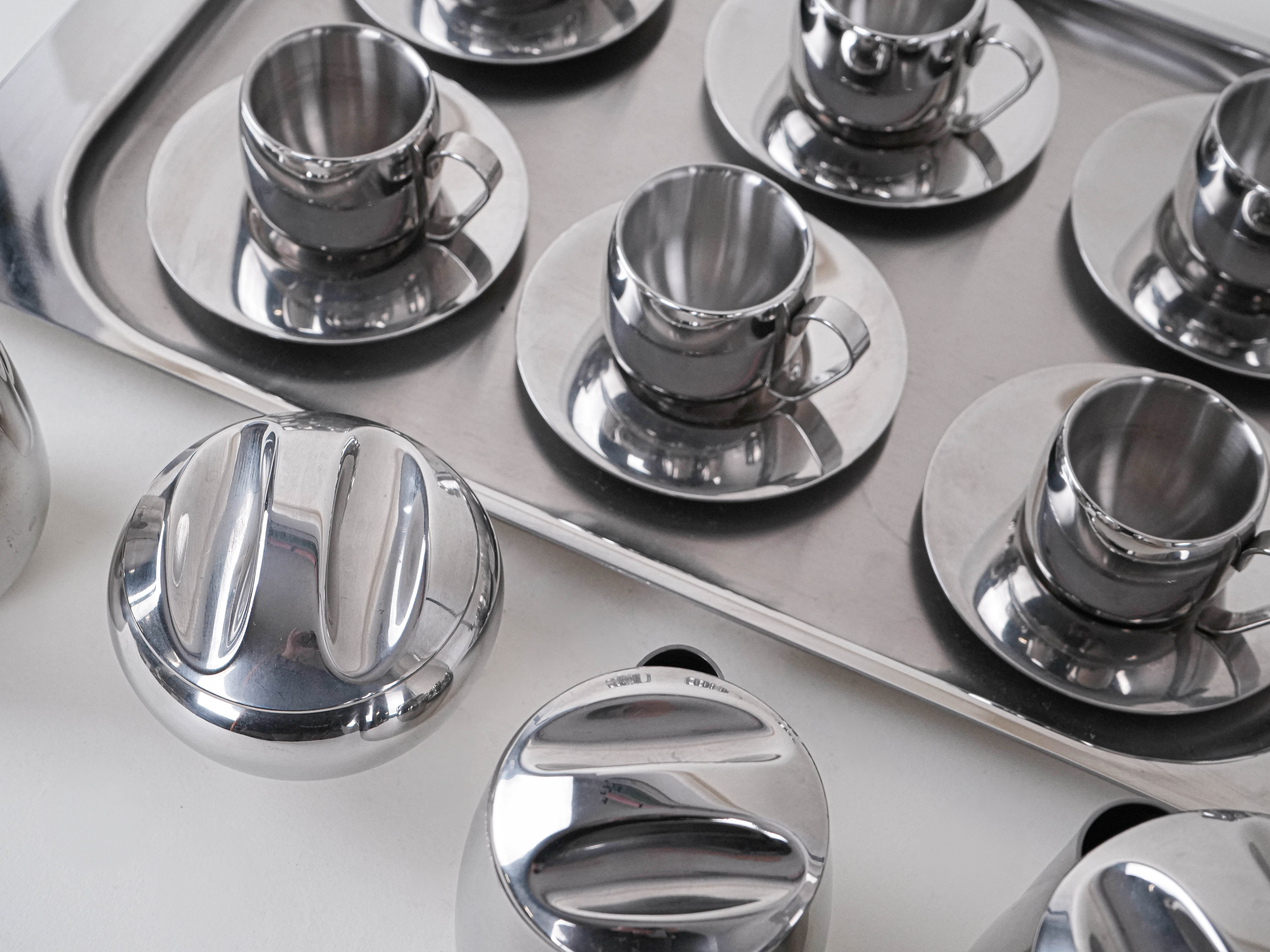 Kaffee- und Tee-Service Silber