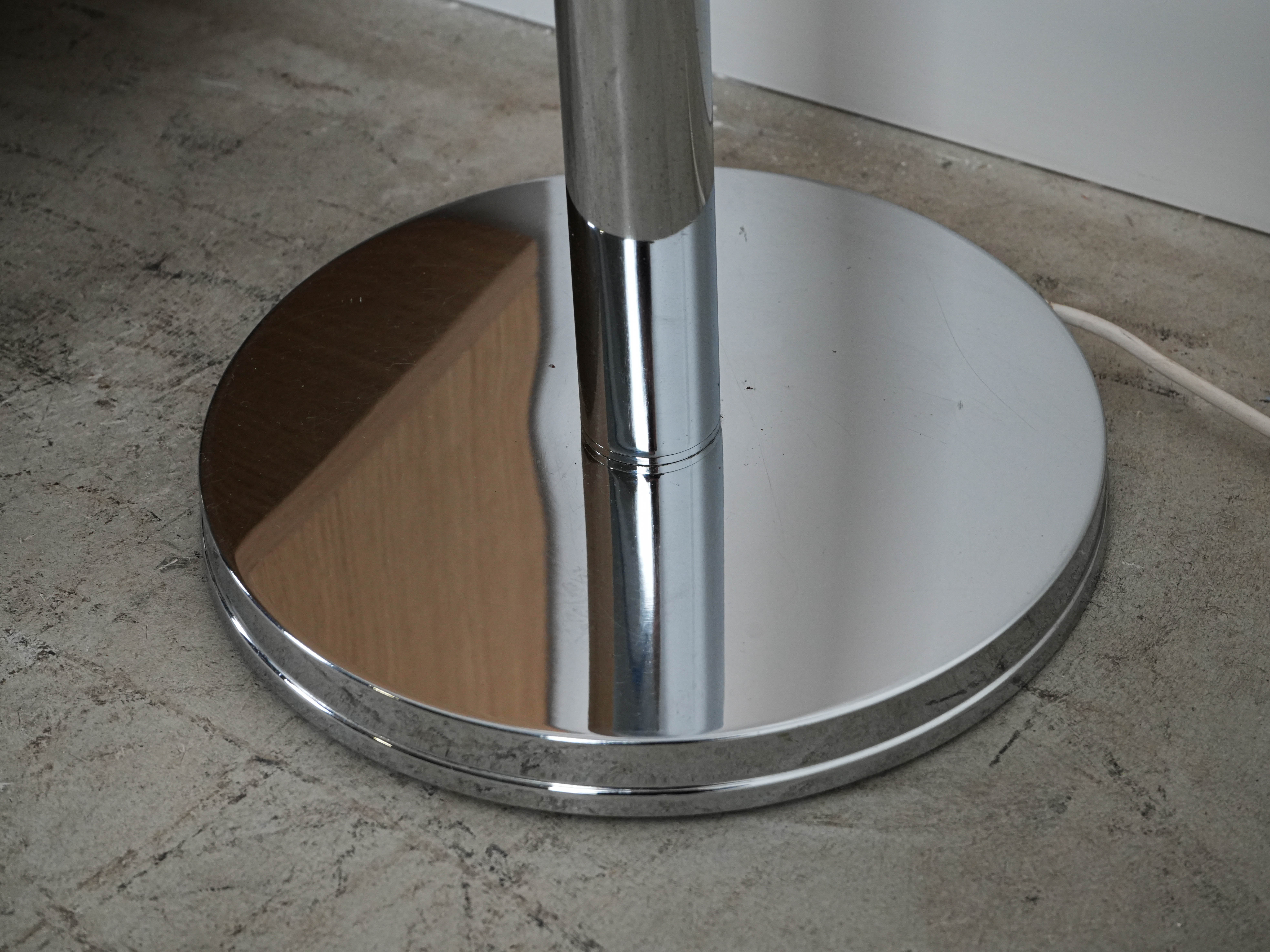 Space Age Stehlampe Metall