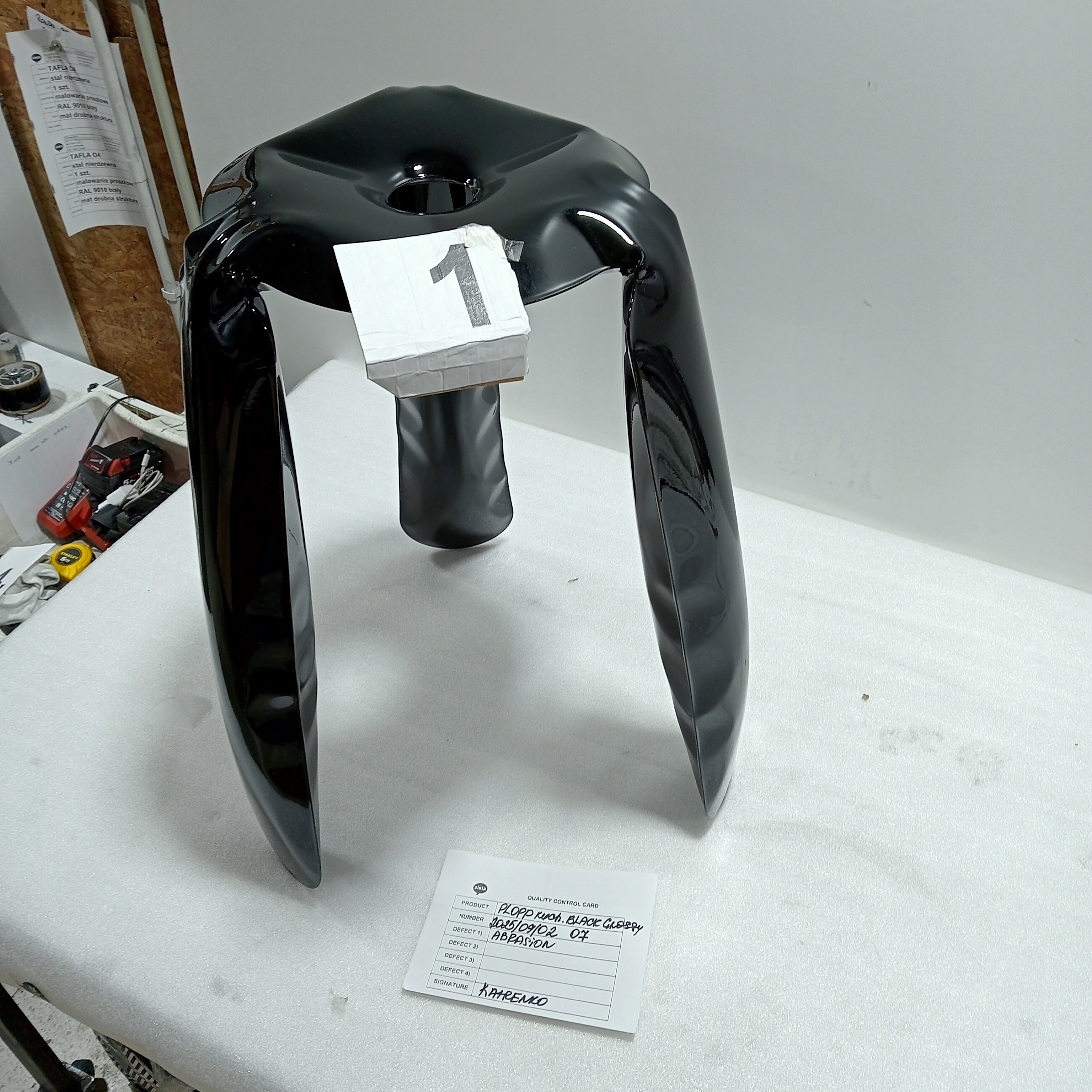 Plopp Kitchen Stool Steel Black Gloss