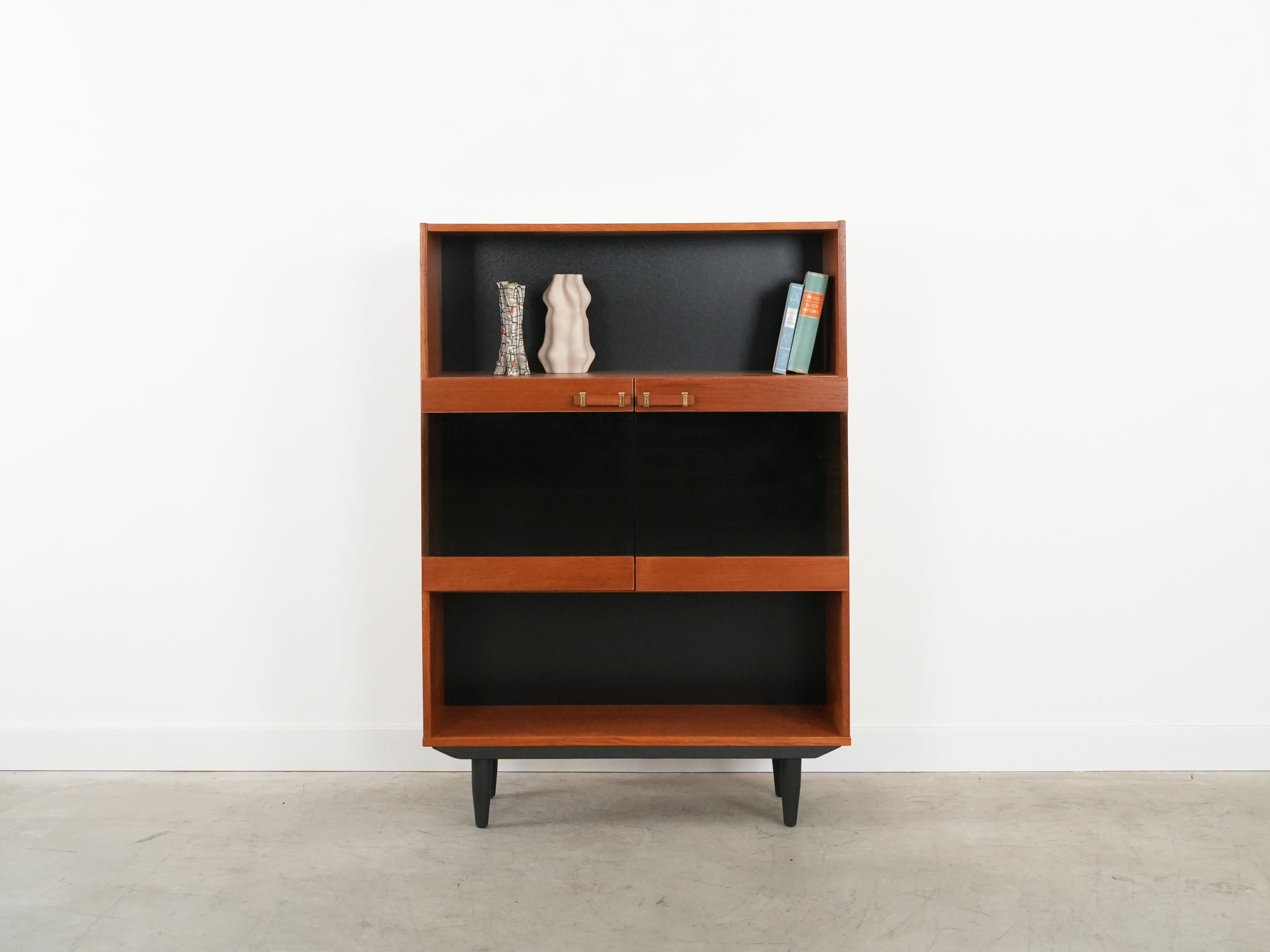 Display cabinet Teak wood 1970s