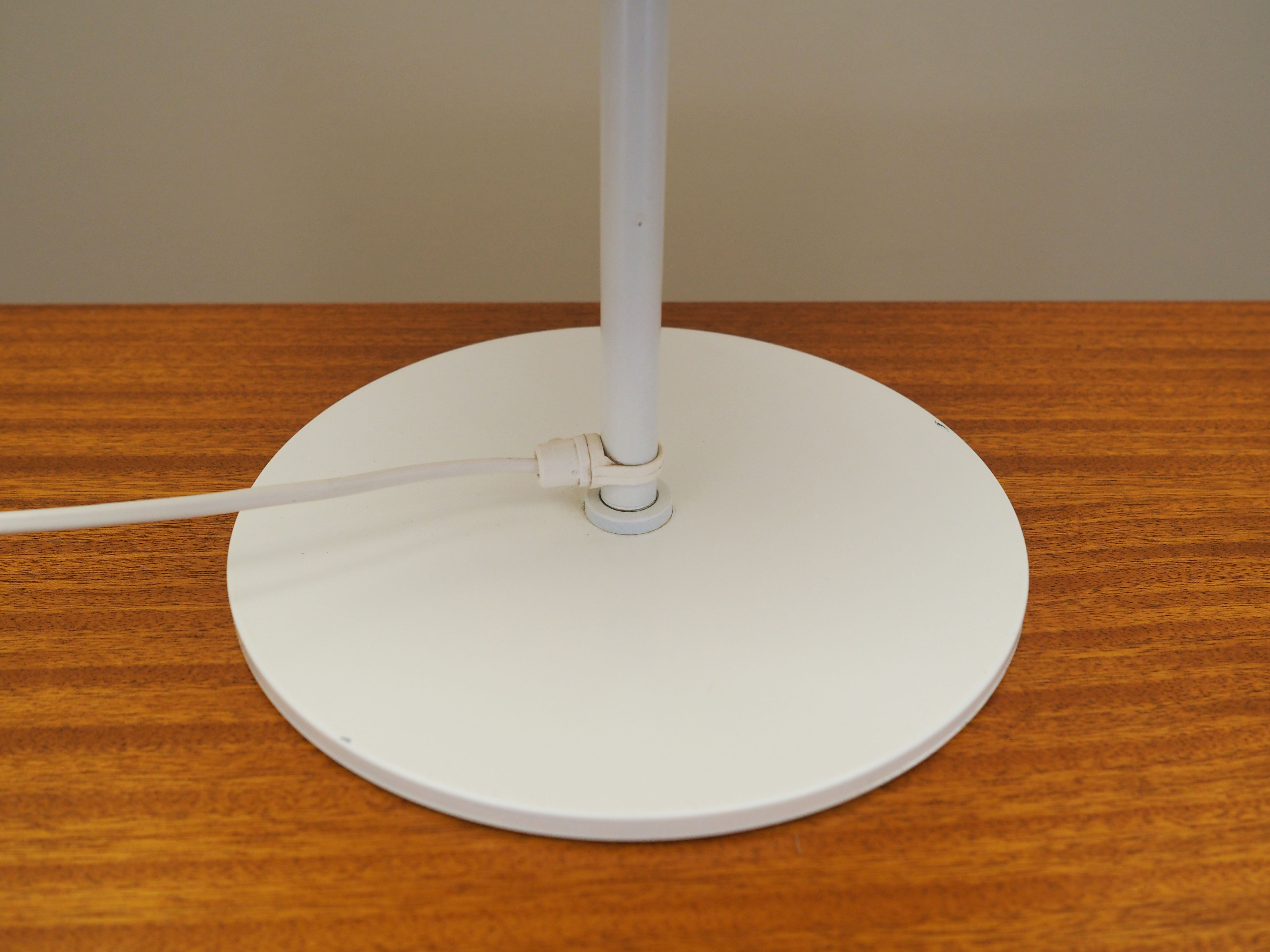 Table lamp metal white 1970s