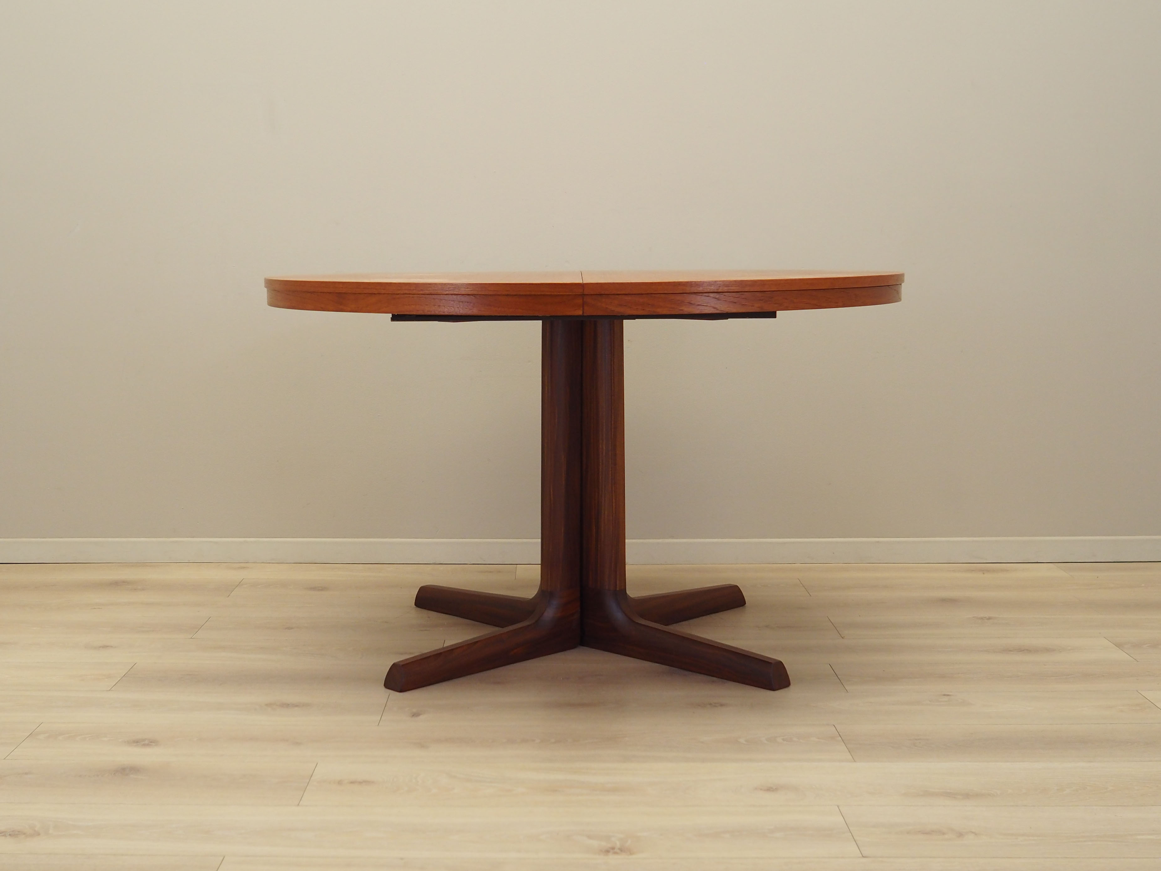 Esstisch Teakholz 1970er Jahre 120cm