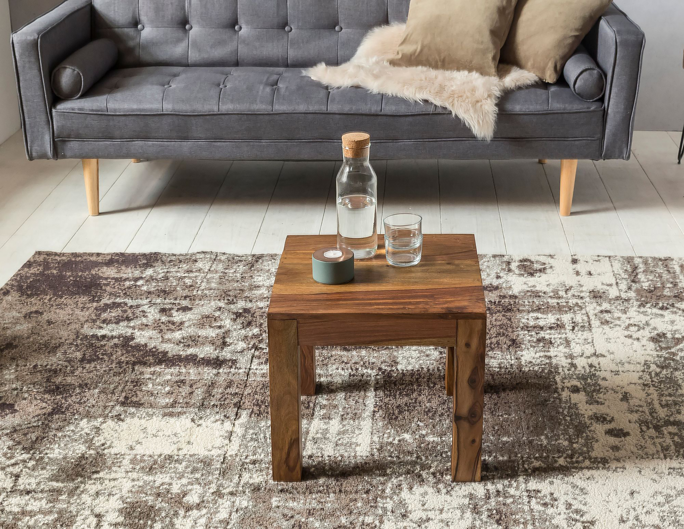 Massiver Beistelltisch Rainwood Sheesham