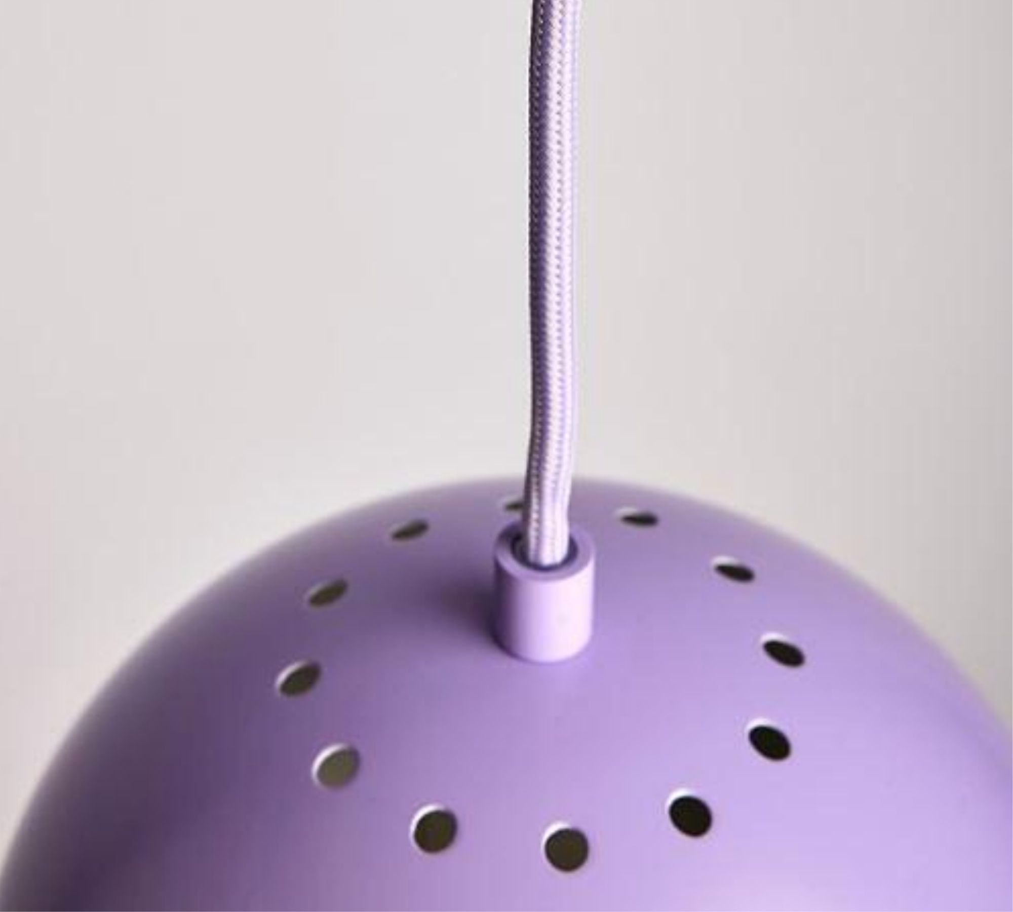 Ball Pendelleuchte Loud Lilac  Ø18cm