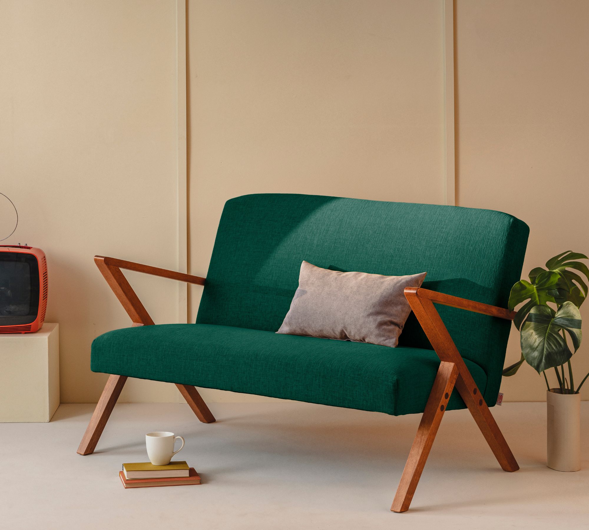 Retrostar Sofa New Life Buche Nussbaumoptik Opalgrün