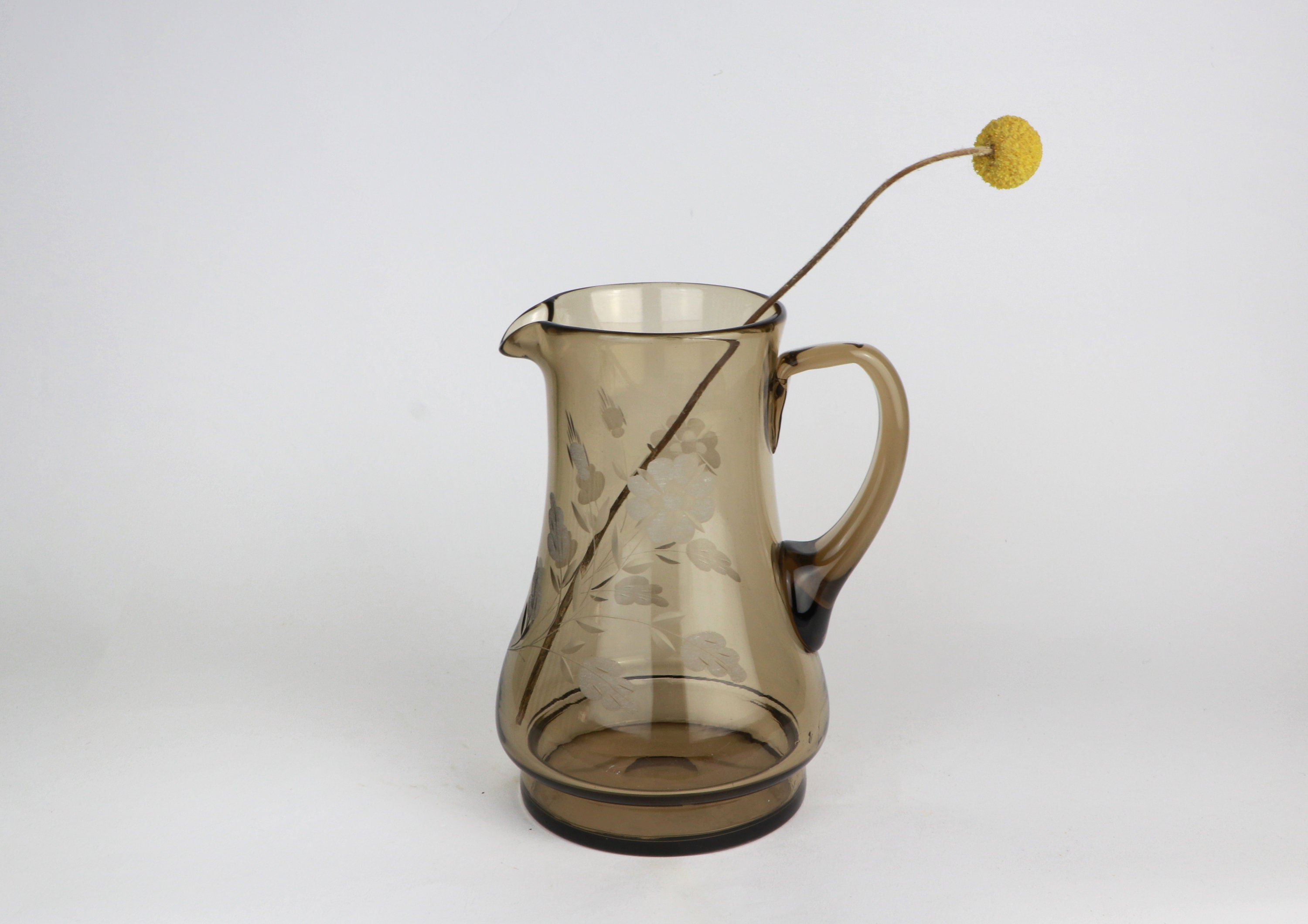Caraffa vintage in vetro fumé anni '50