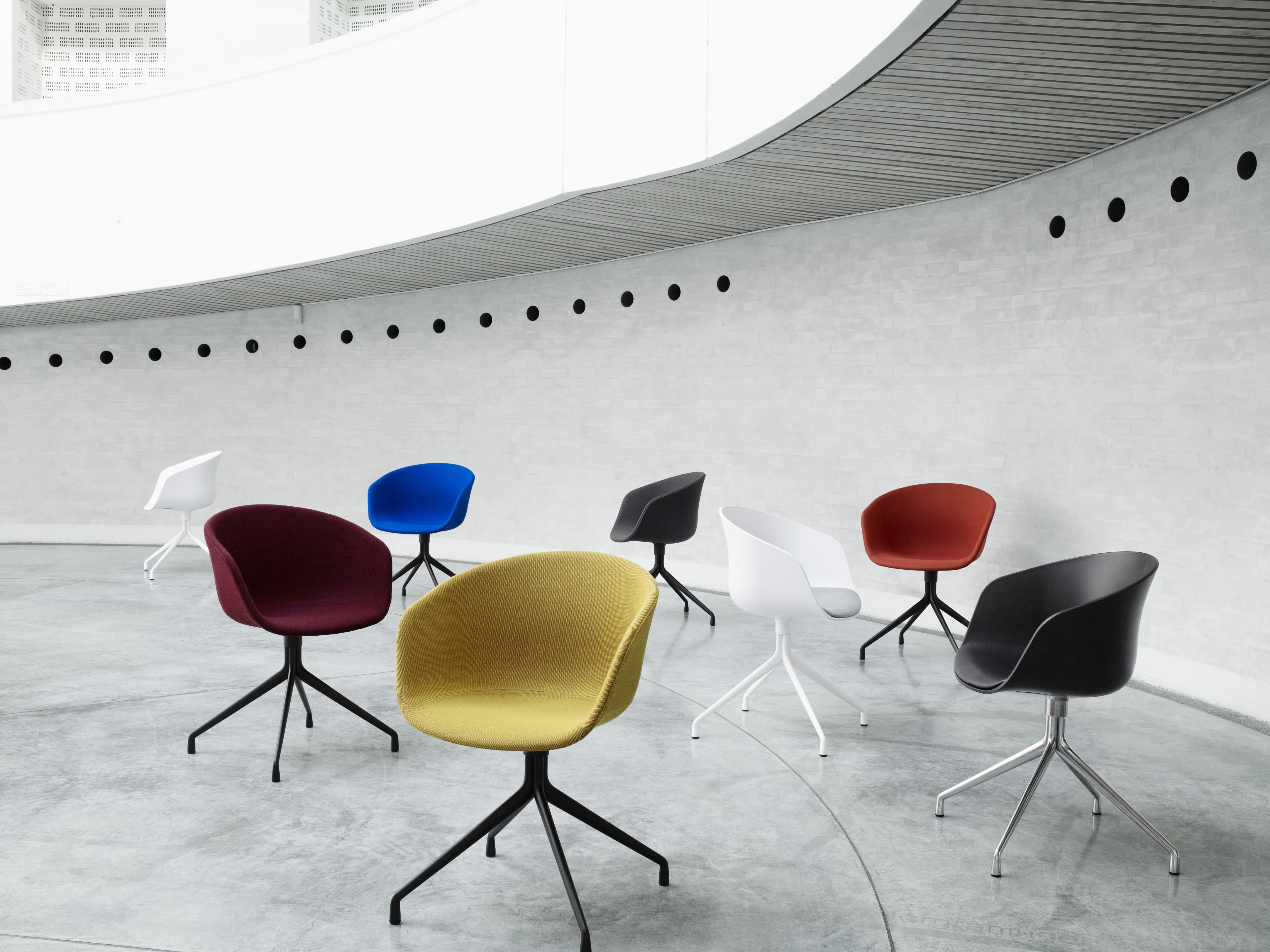About A Chair Aac 20 Gelb