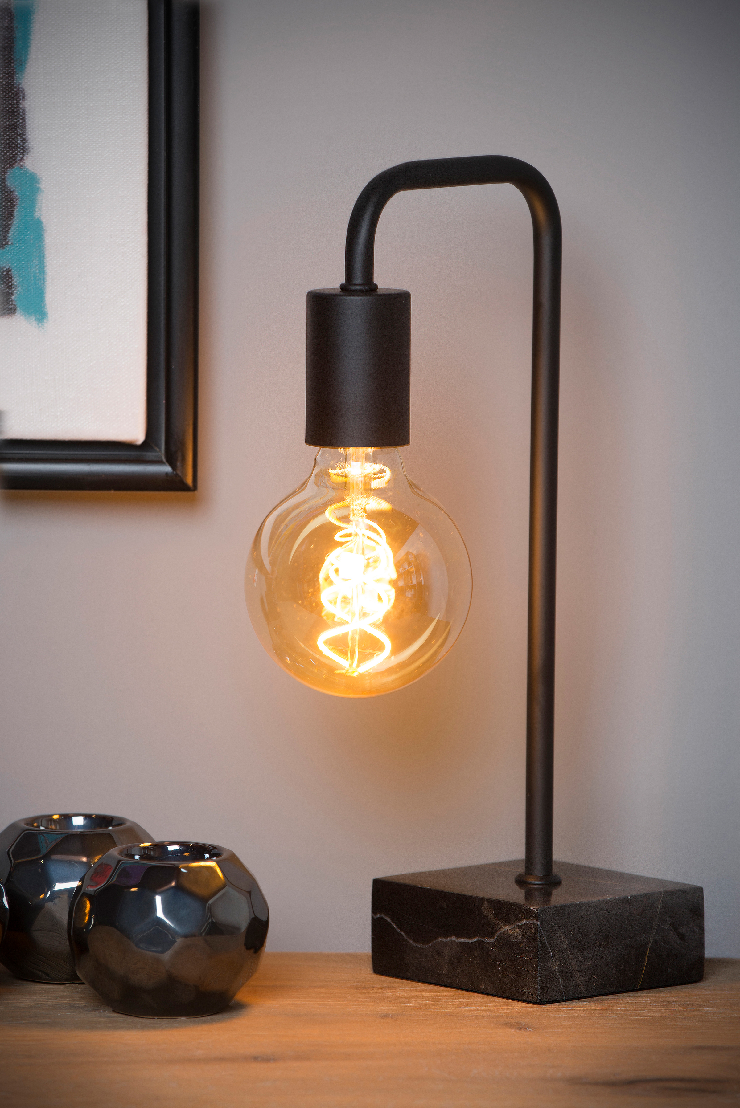 Lorin Tischleuchte Stahl Schwarz