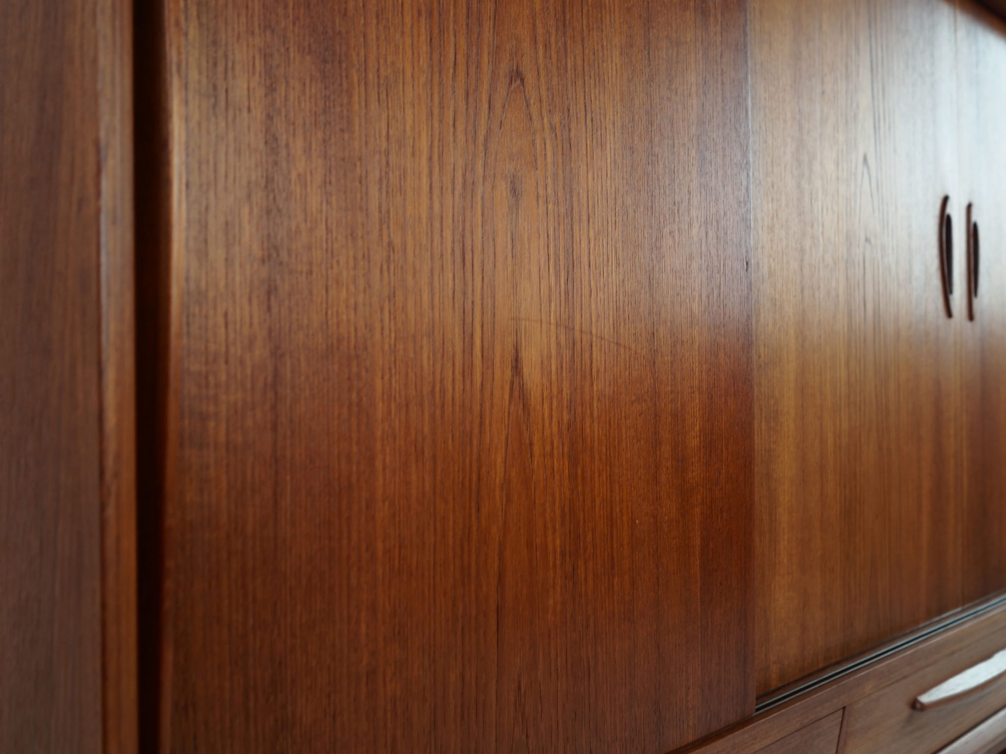 Highboard Teakholz Braun 1970er Jahre