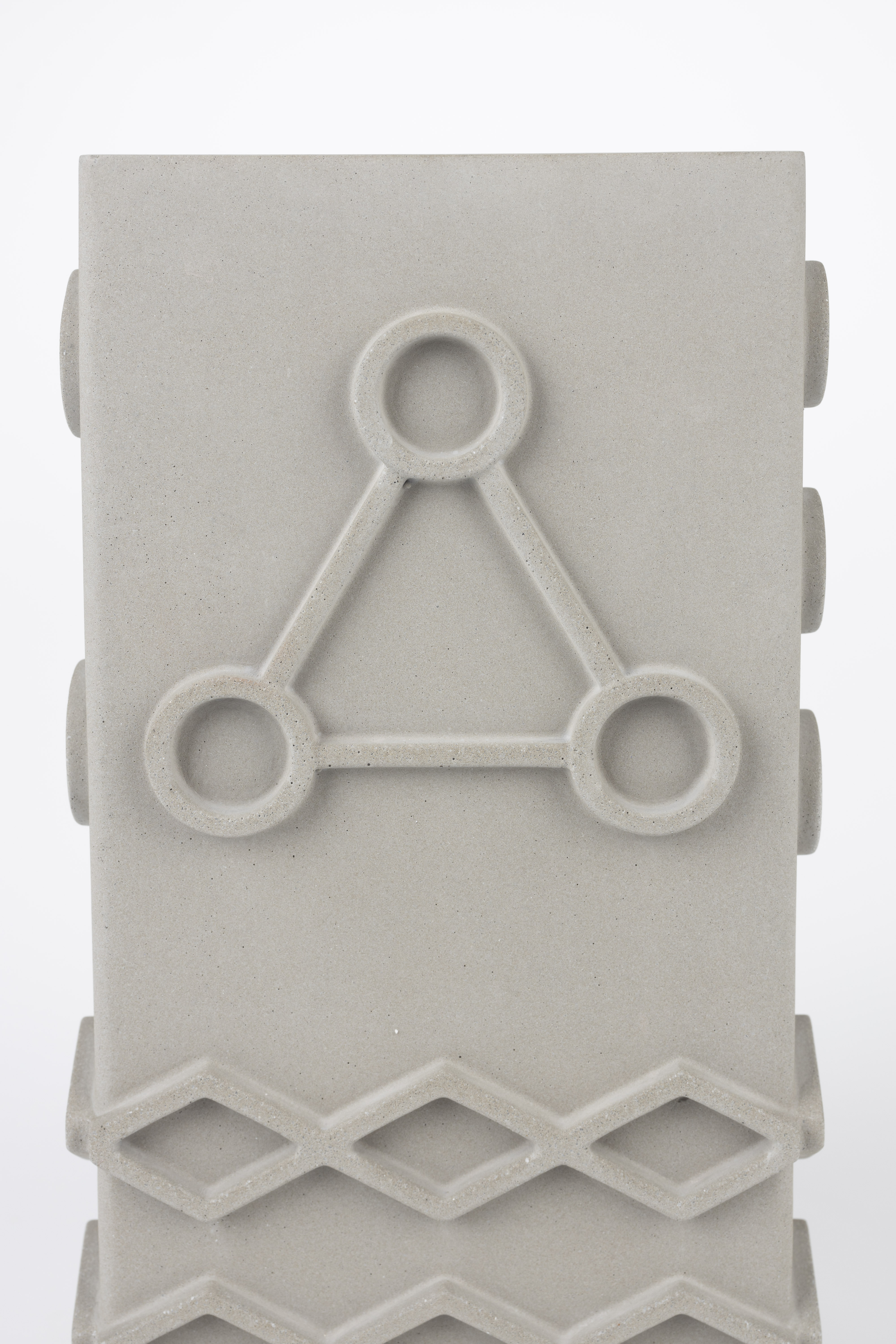 Graphic Vase Beton Grau