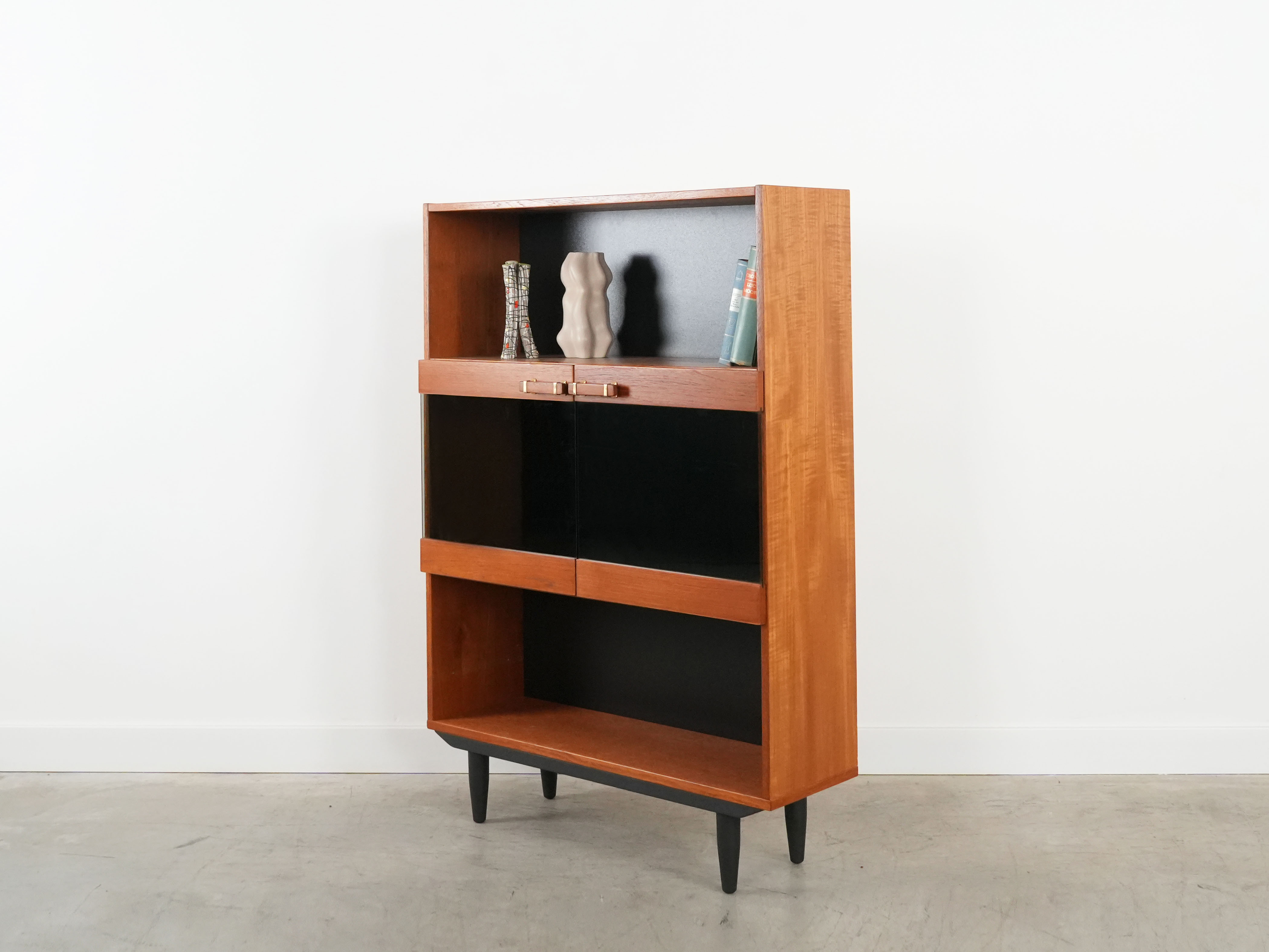 Display cabinet Teak wood 1970s