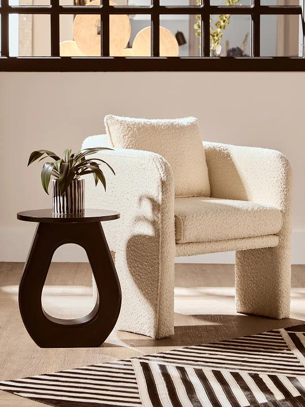 Walsa Black Finish Mango Holz Beistelltisch
