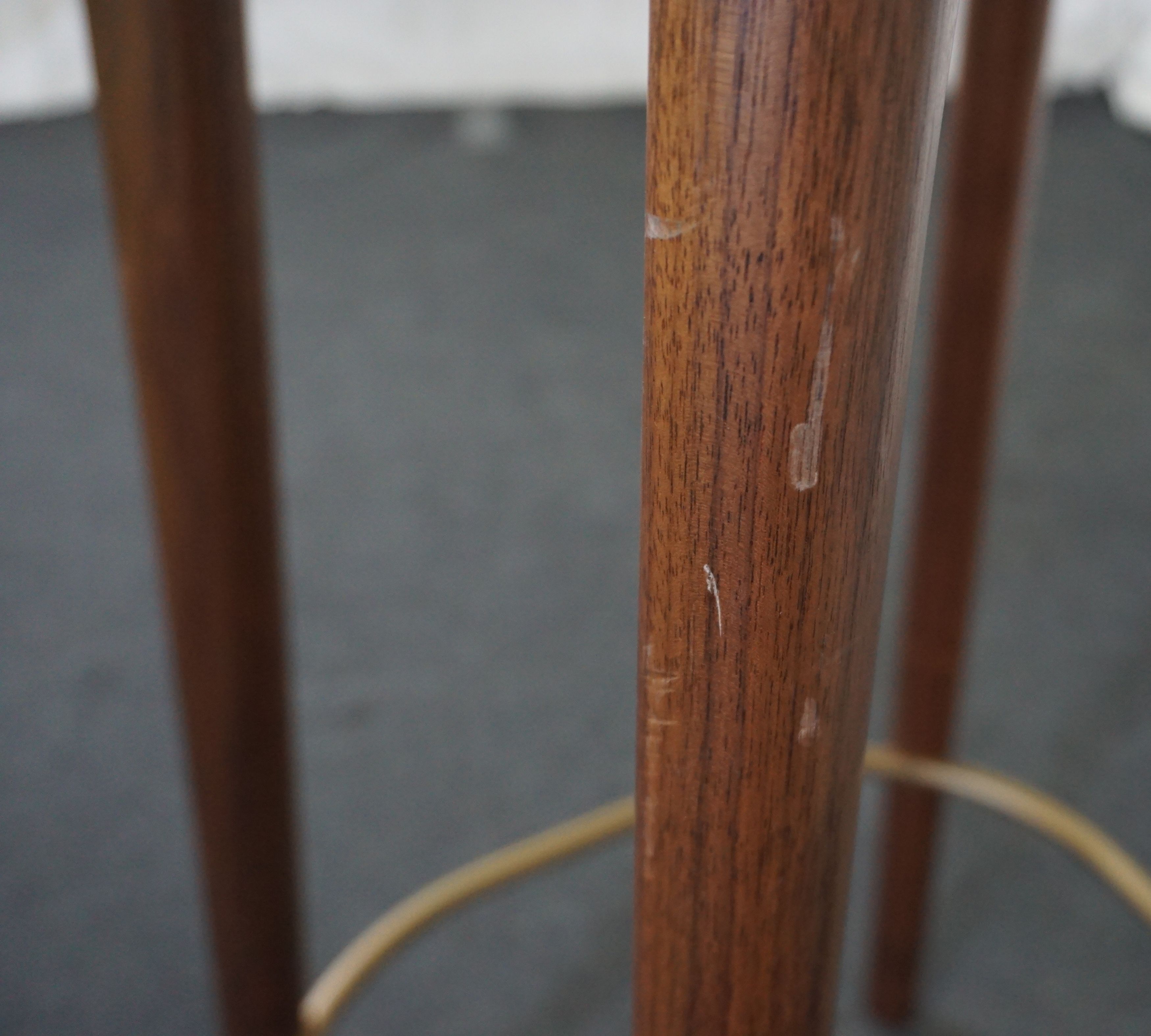 UTILITY Bistrotisch Holz Braun Ø63cm