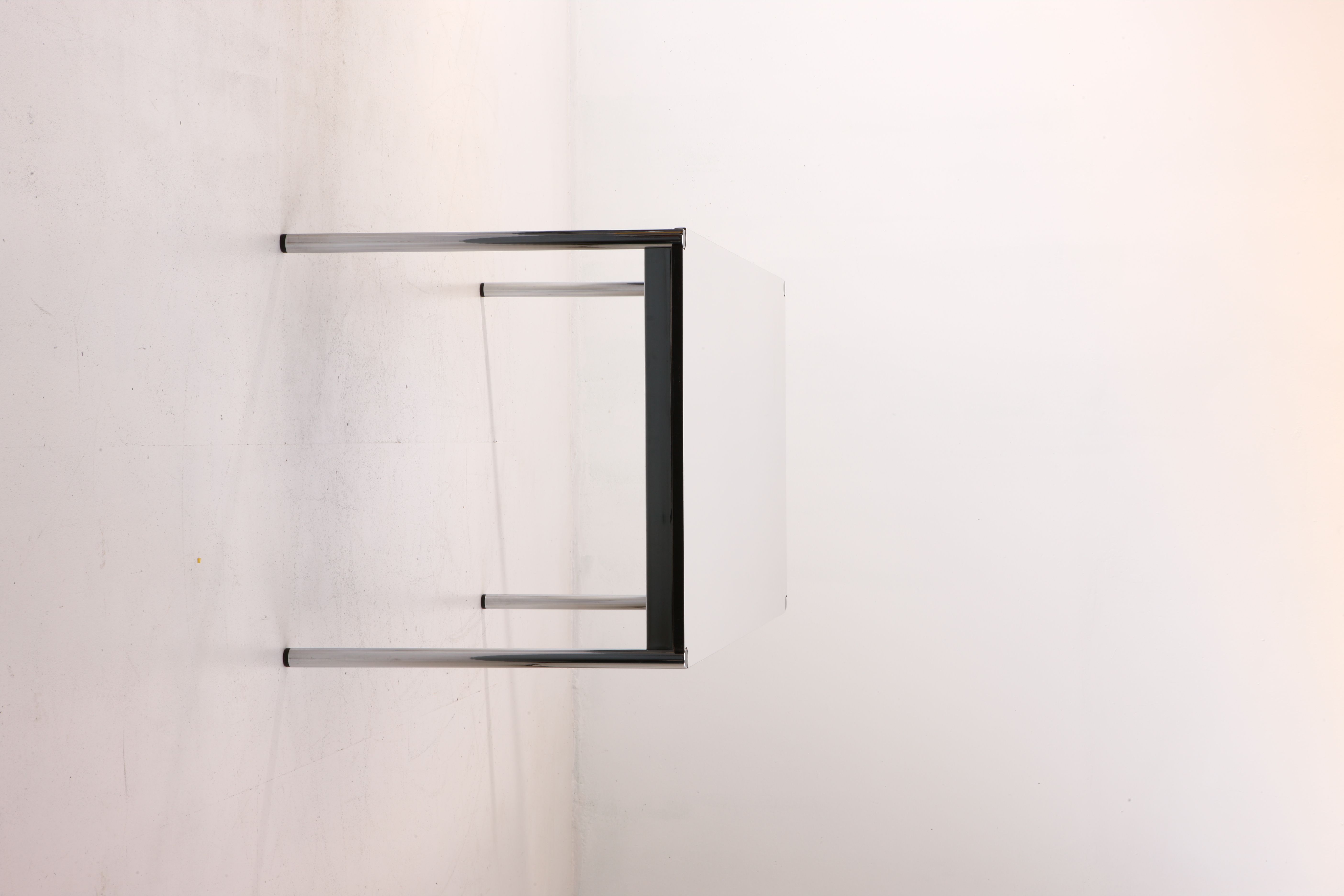 Schreibtisch mit Schiebeschublade Silber