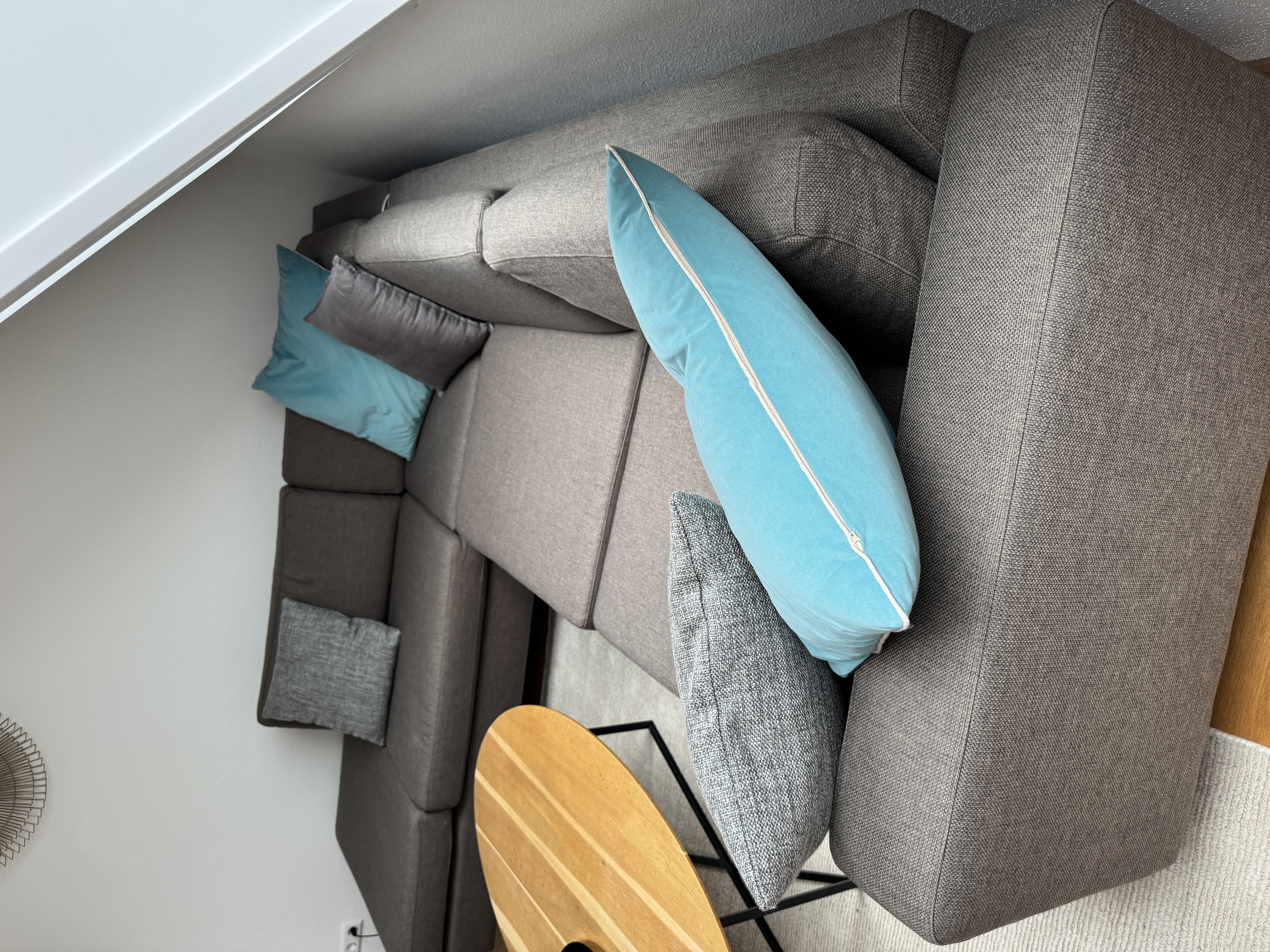 BOLID Scandinavia 5-Sitzer Ecksofa Grau