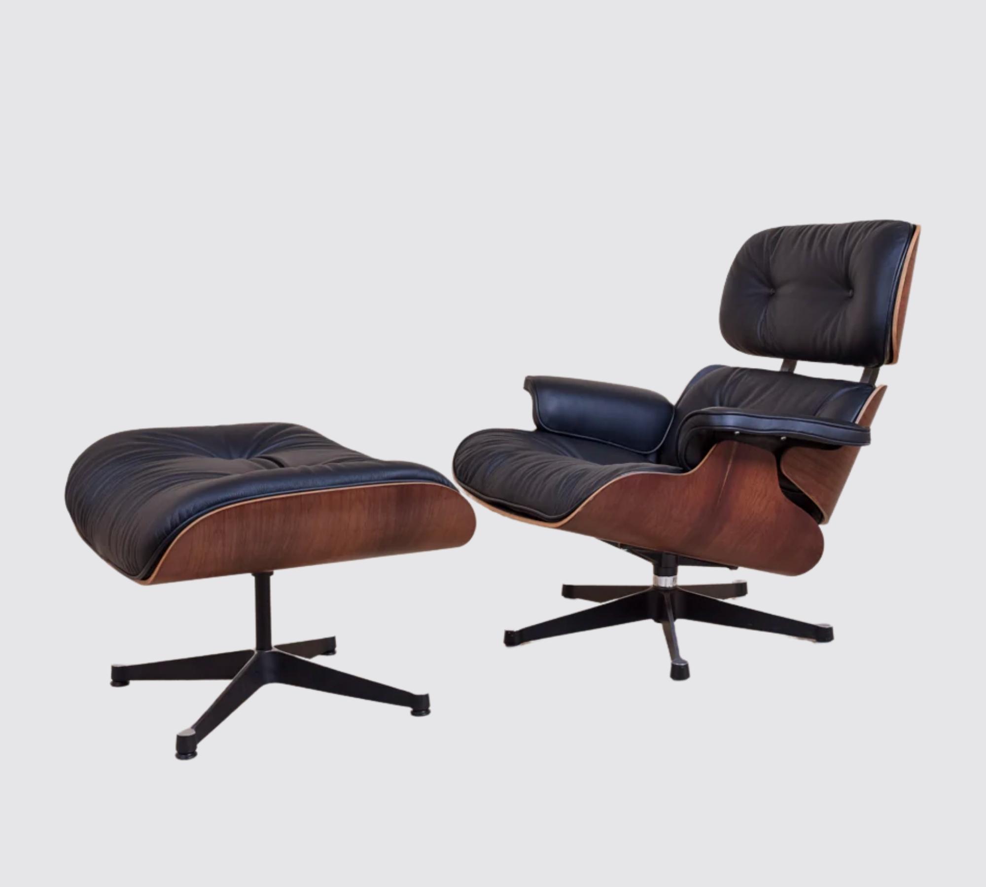 Eames Lounge Chair mit Ottoman Schwarz