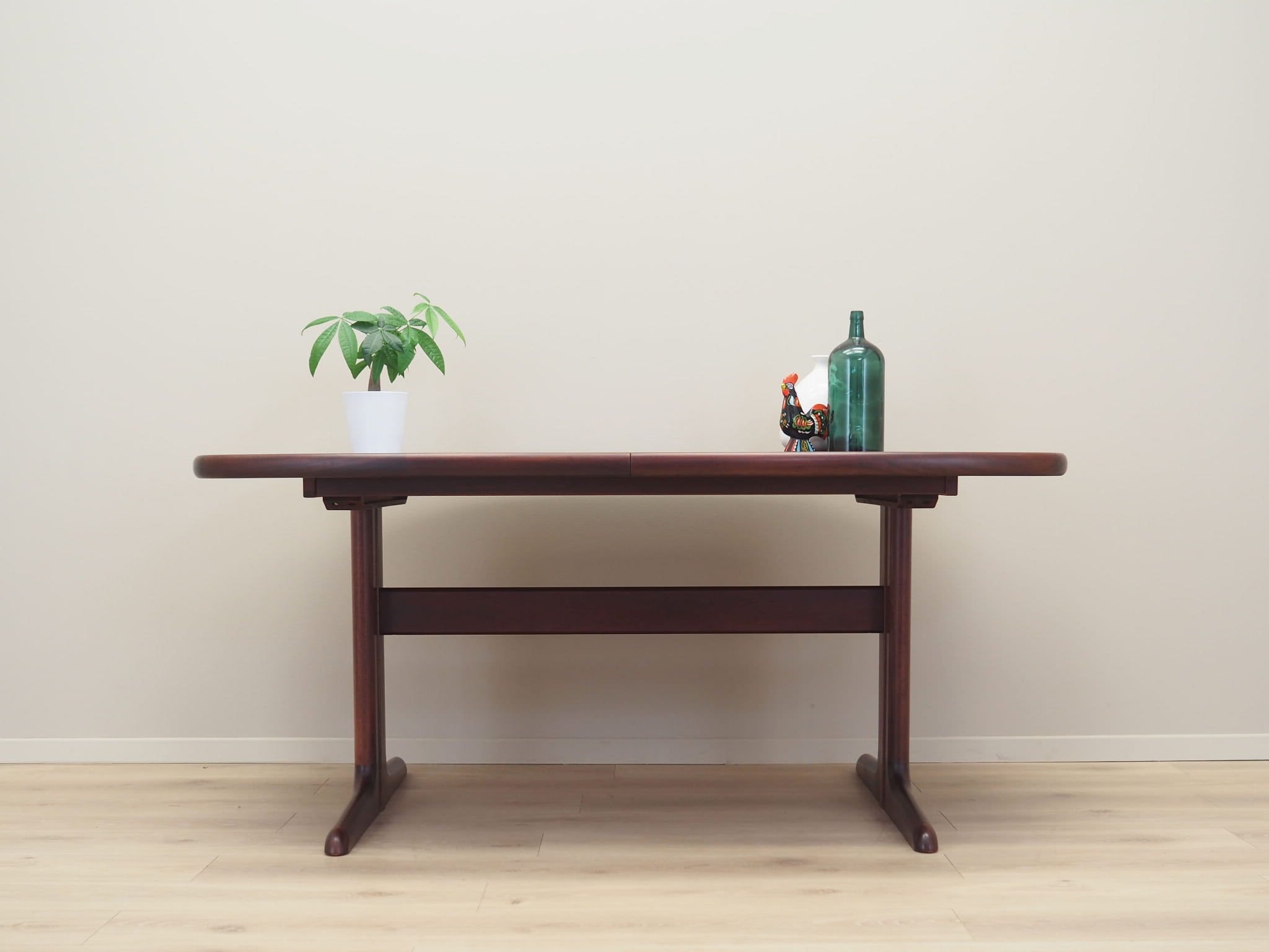 Mahogany Tisch 1990 Jare