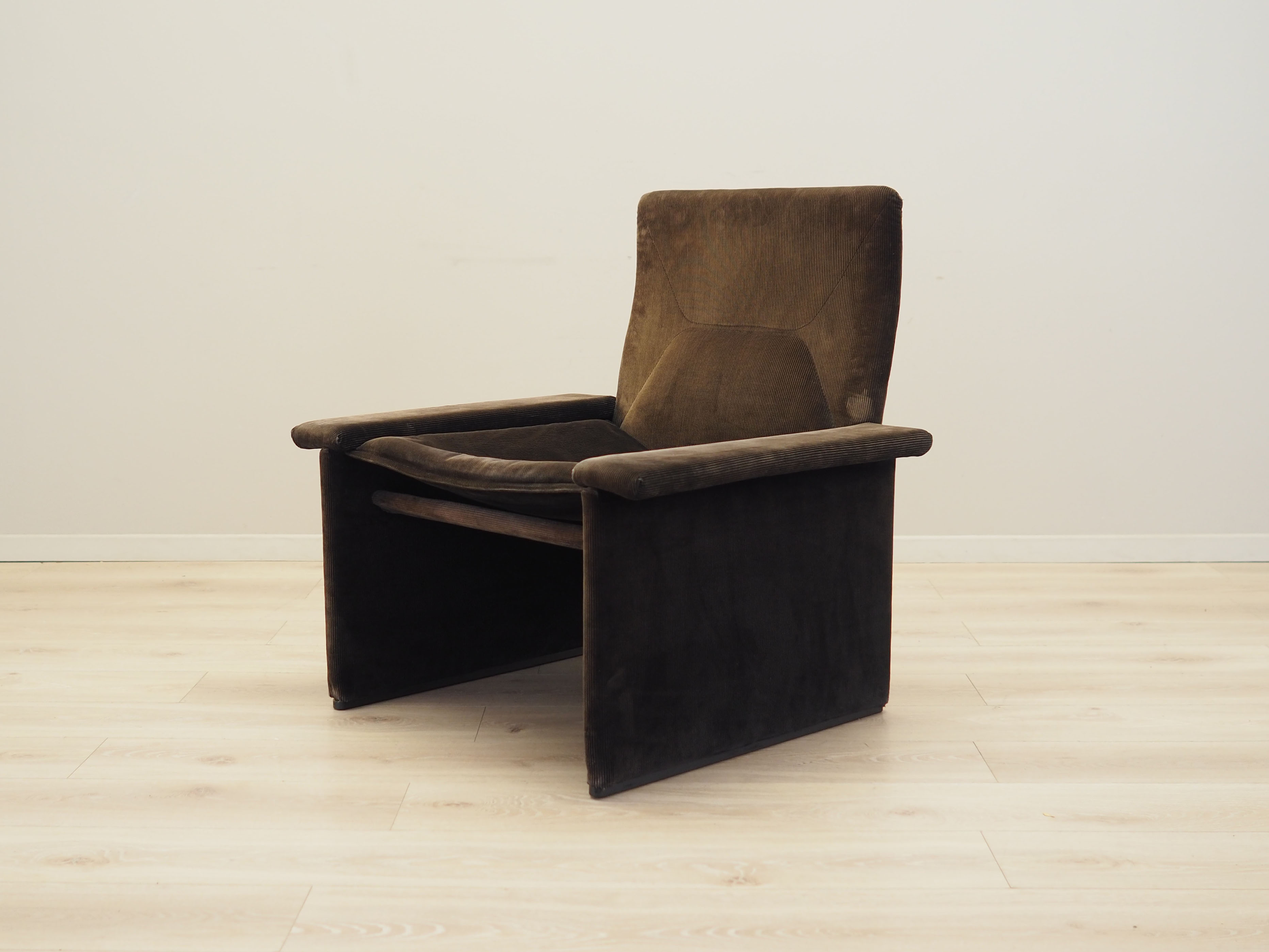 Sessel Cord Braun 1970er Jahre