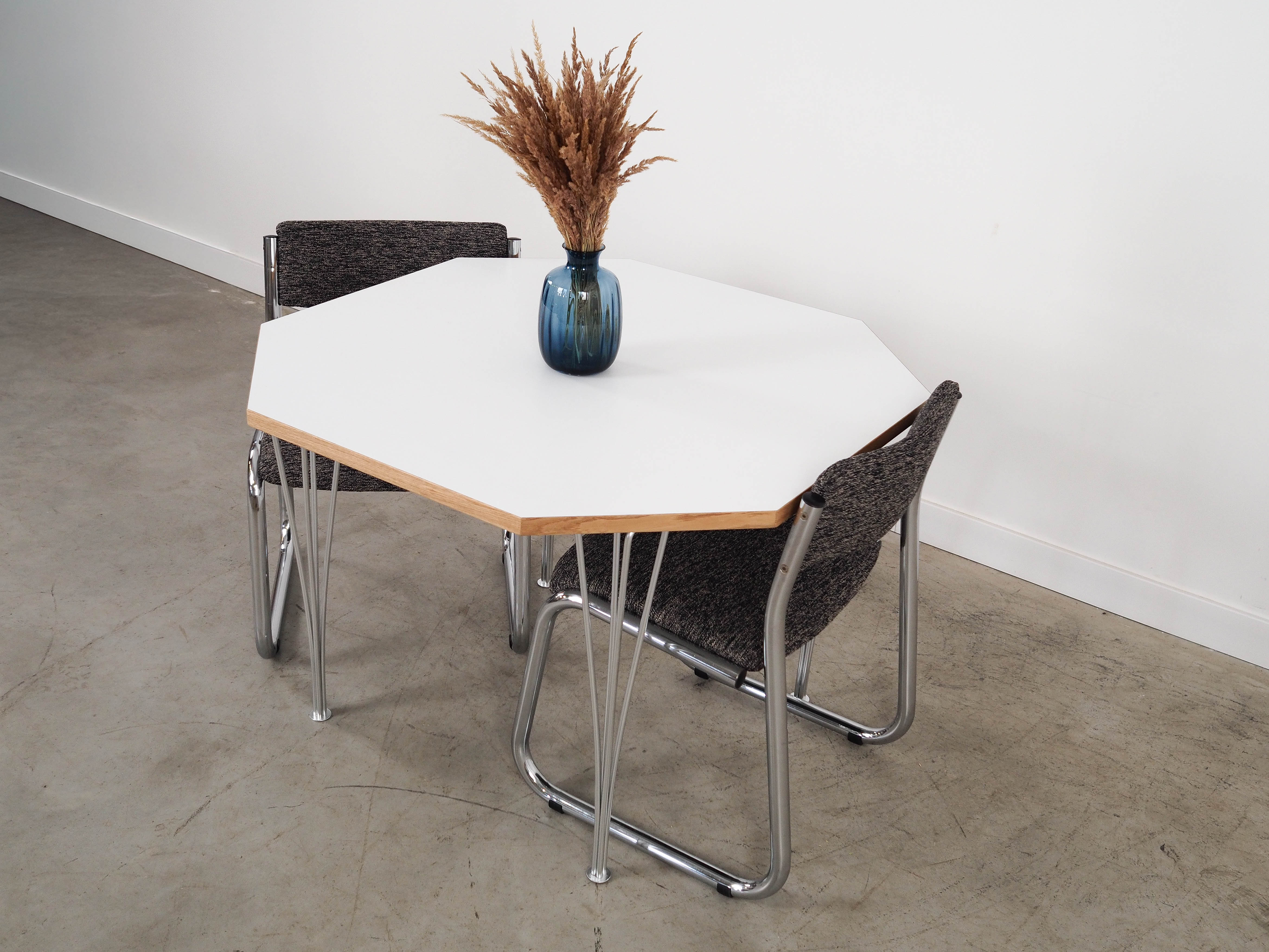 White table, Danish design, 1980s, manufactured i
