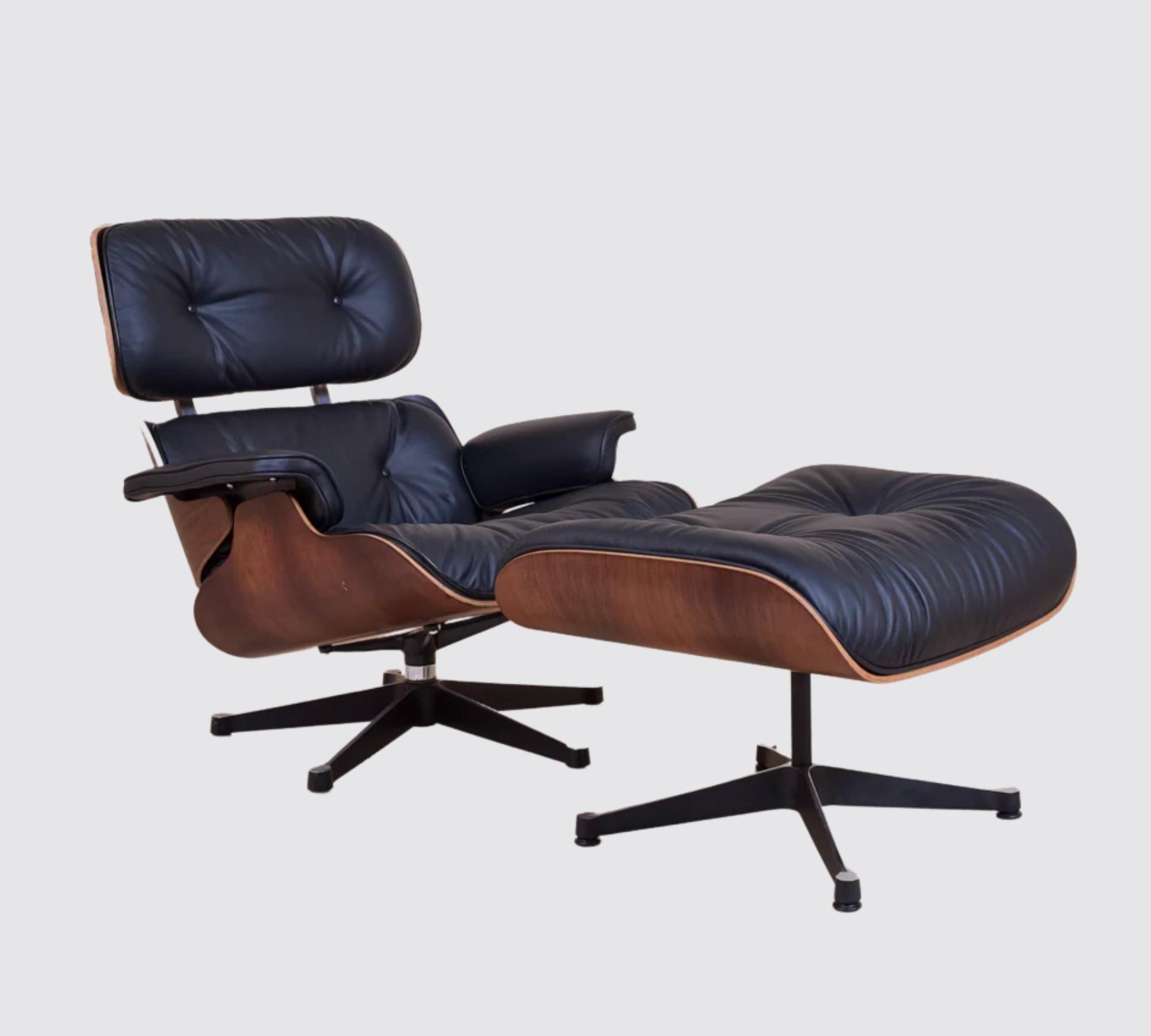Eames Lounge Chair mit Ottoman Schwarz