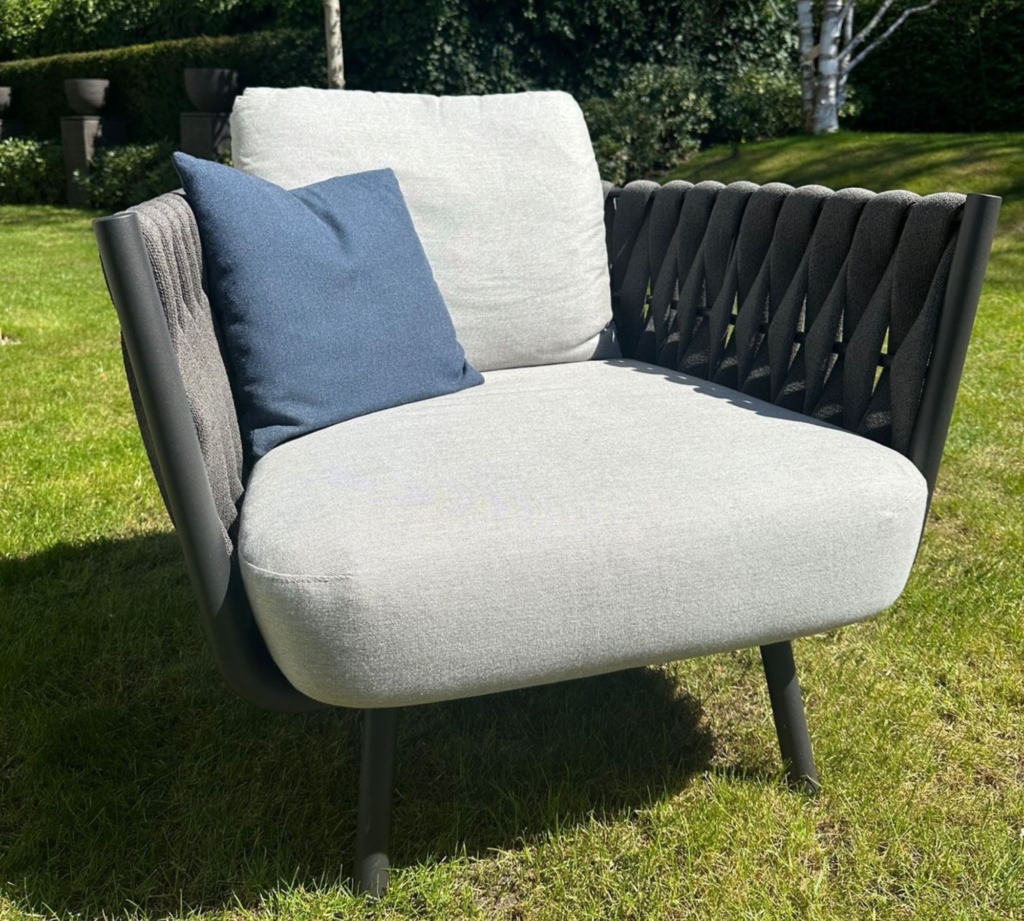 2x Tosca Clubsessel & Beistelltisch Textil Edelstahl Grau