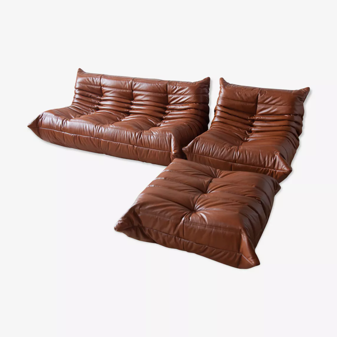 Set Lounge Togo 3 pezzi in pelle lucida marrone whisky