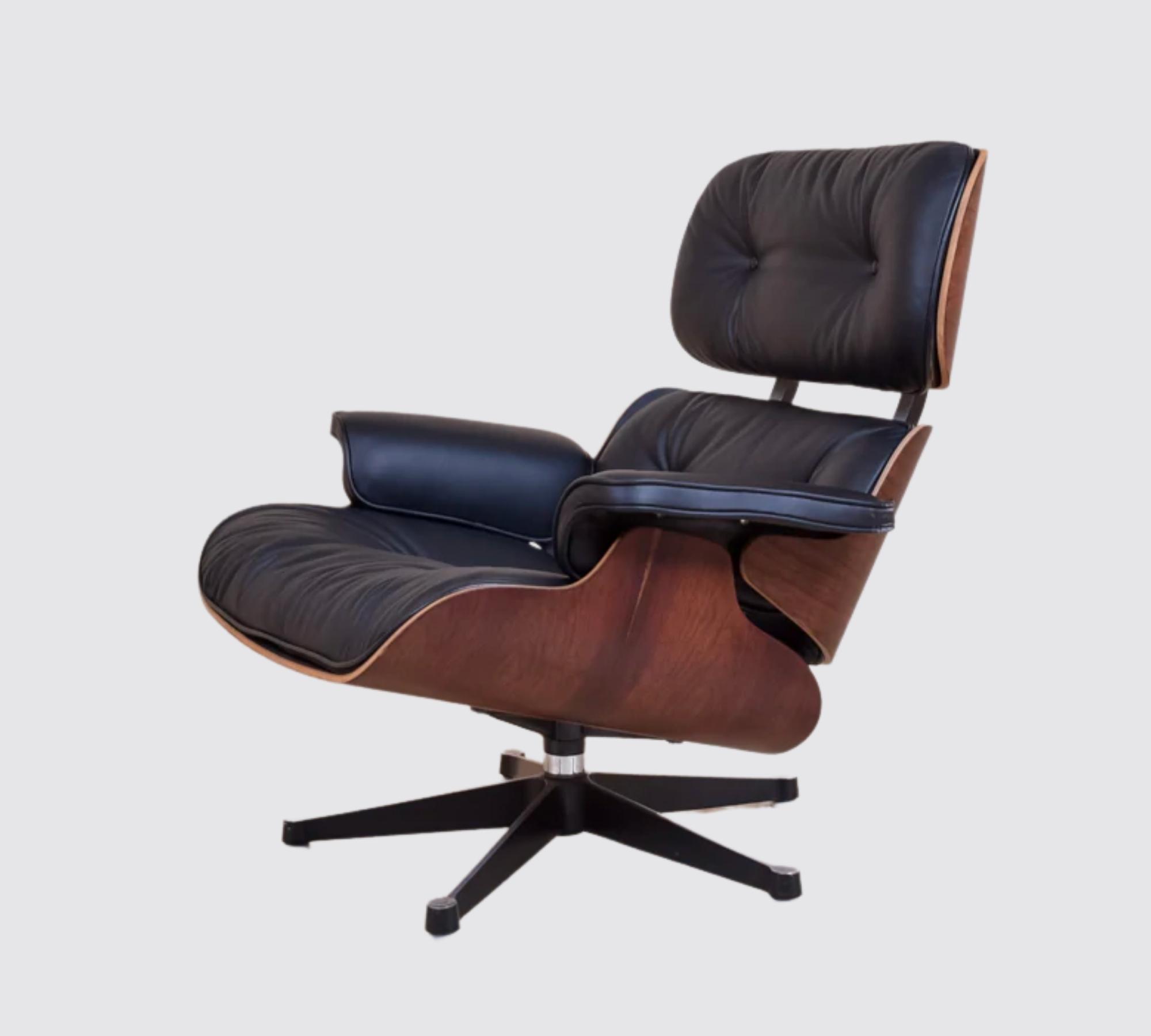 Eames Lounge Chair mit Ottoman Schwarz