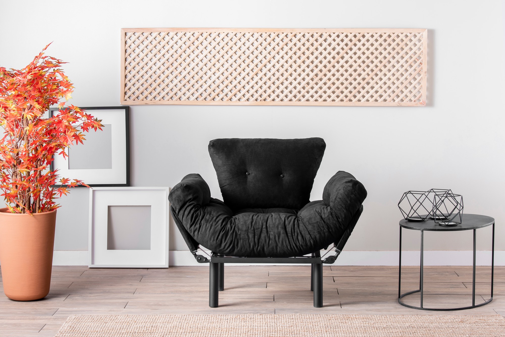 Nitta Armchair Black