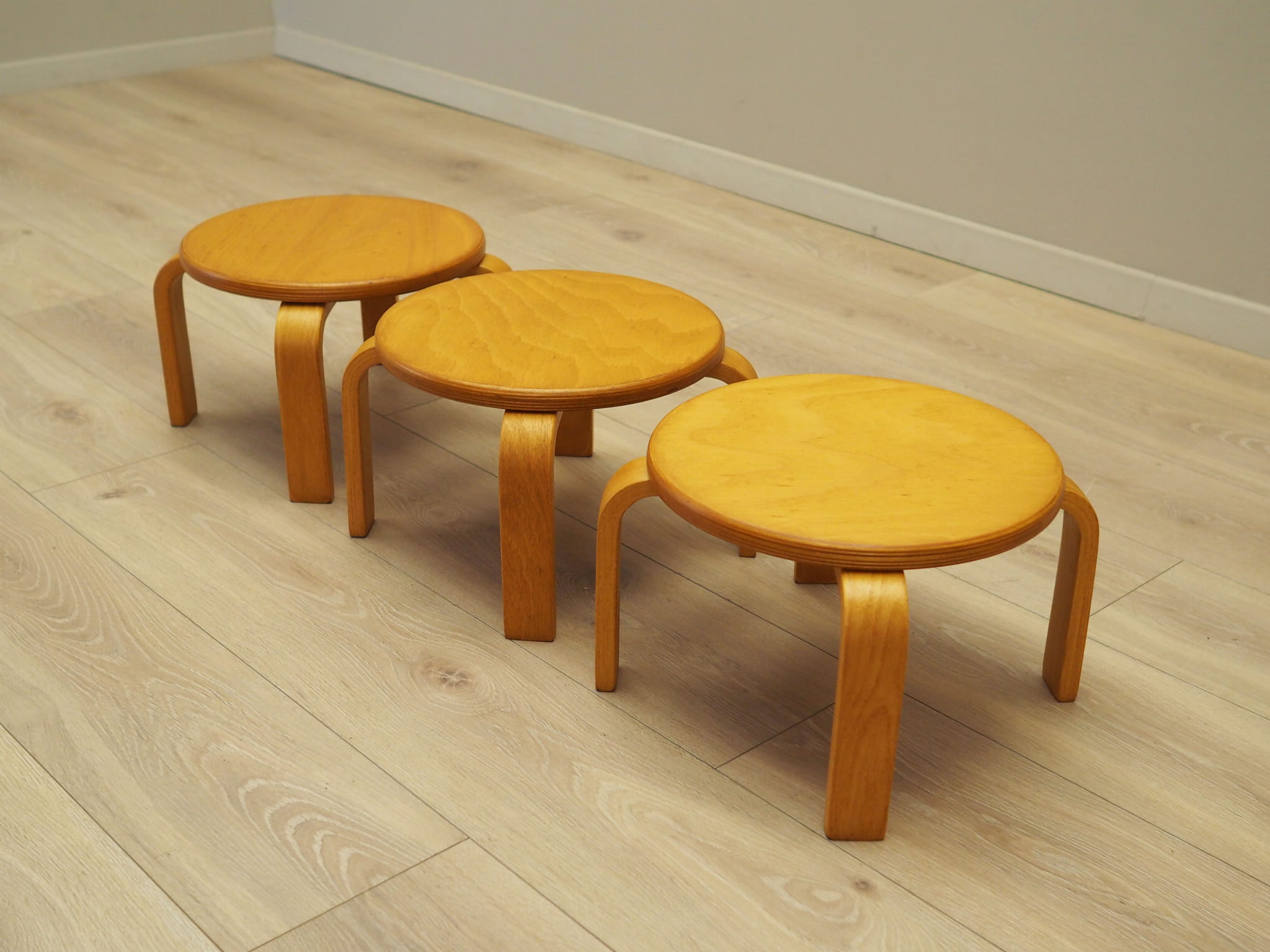 3x Pflanzenständer Holz 1970er Jahre