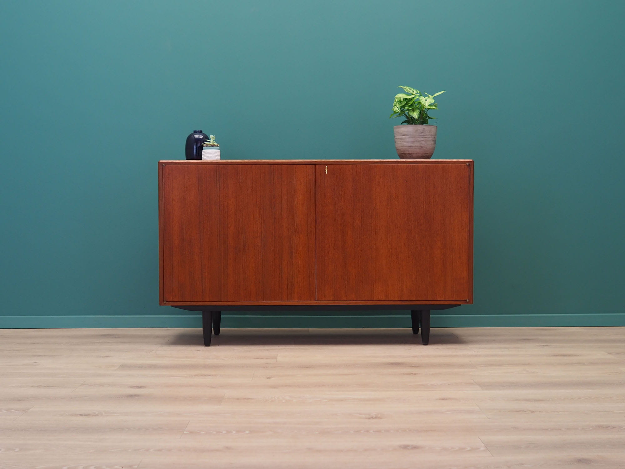 Vintage Schrank Teakholz Braun 1960er Jahre