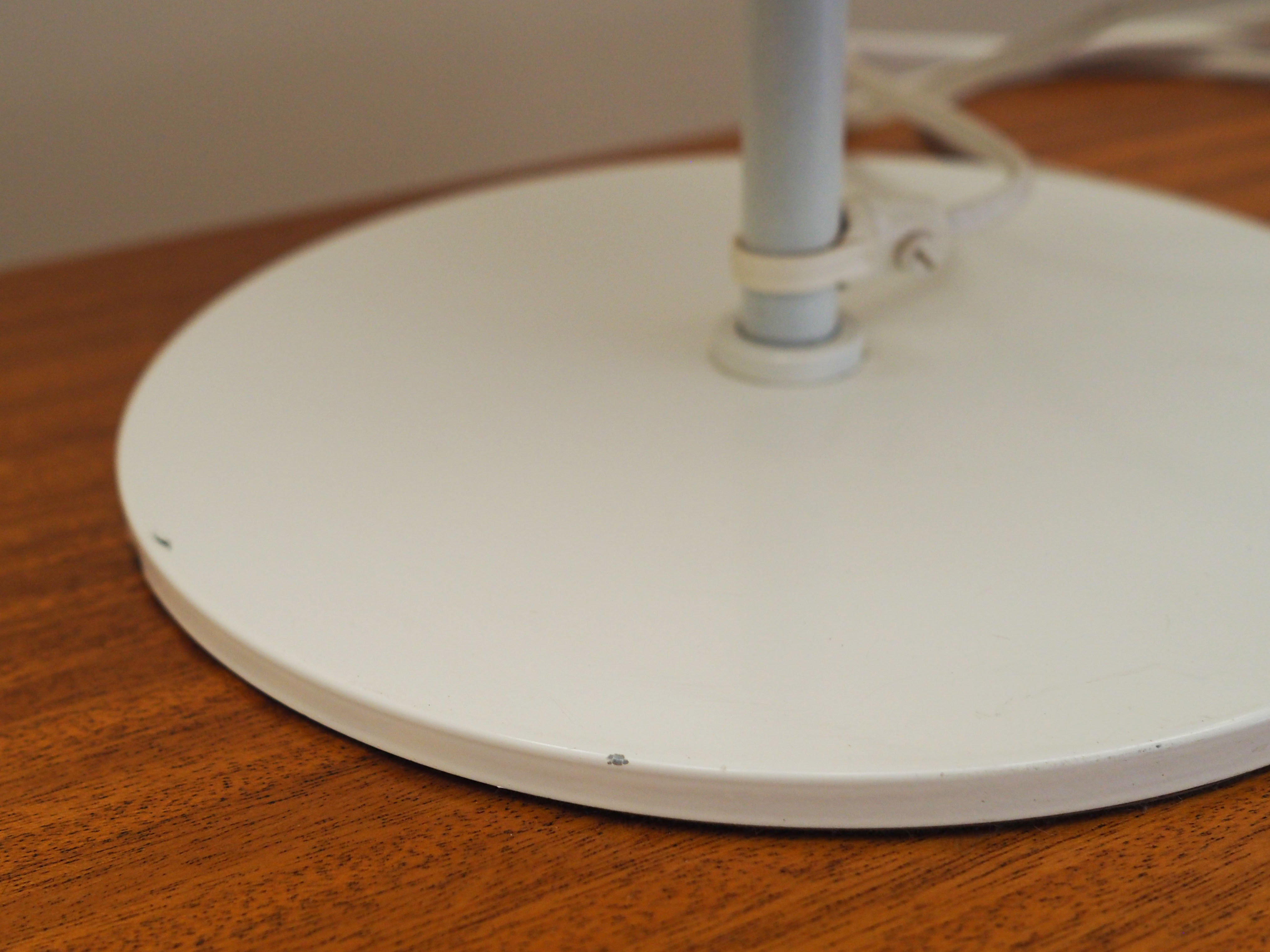 Table lamp metal white 1970s