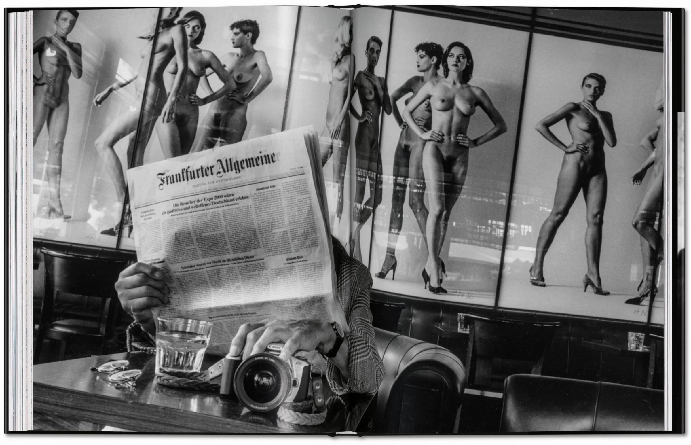 Helmut Newton Berlin, Berlin Mehrsprachig