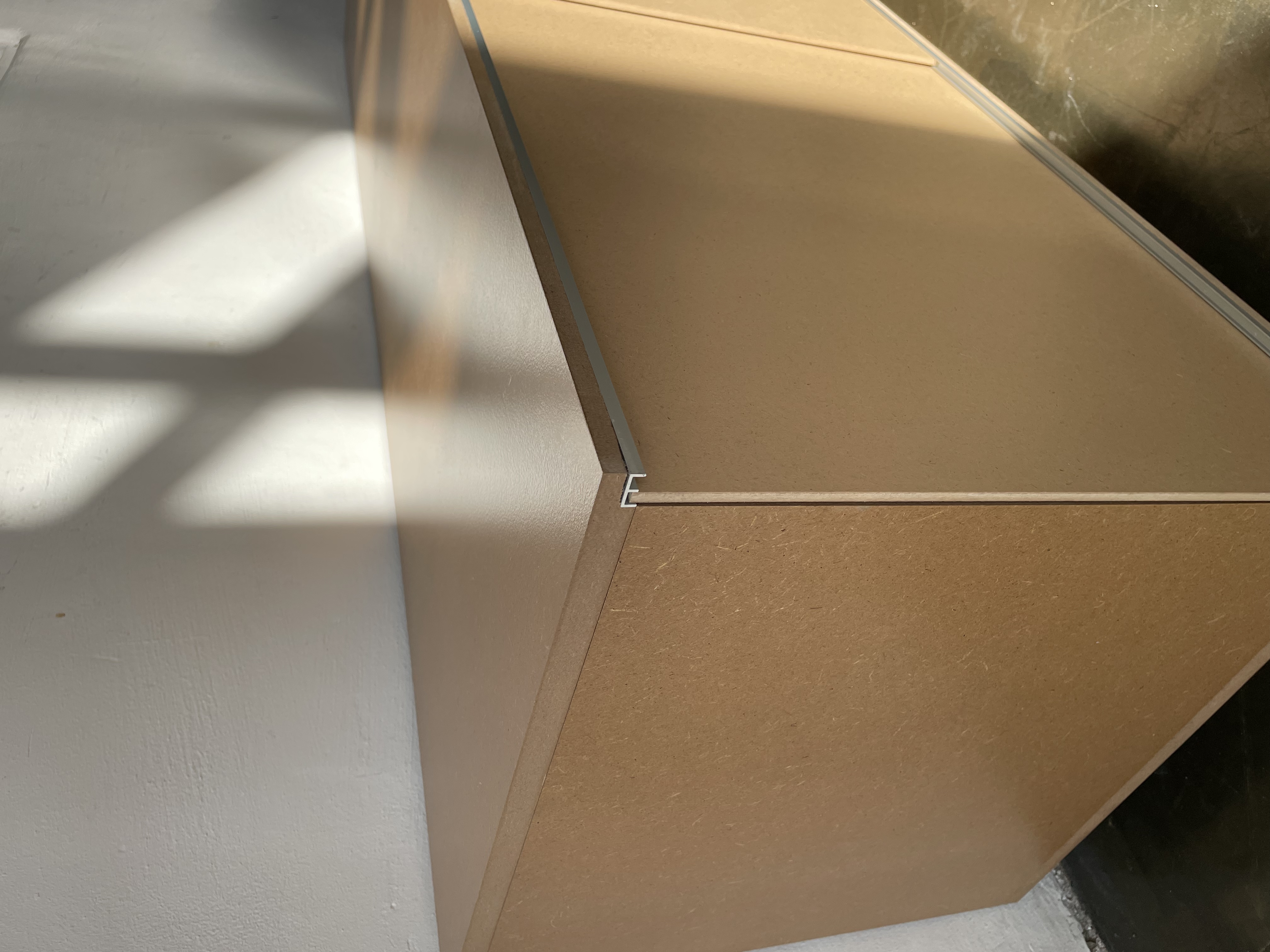 TV Sideboard Holz Aluminum Braun