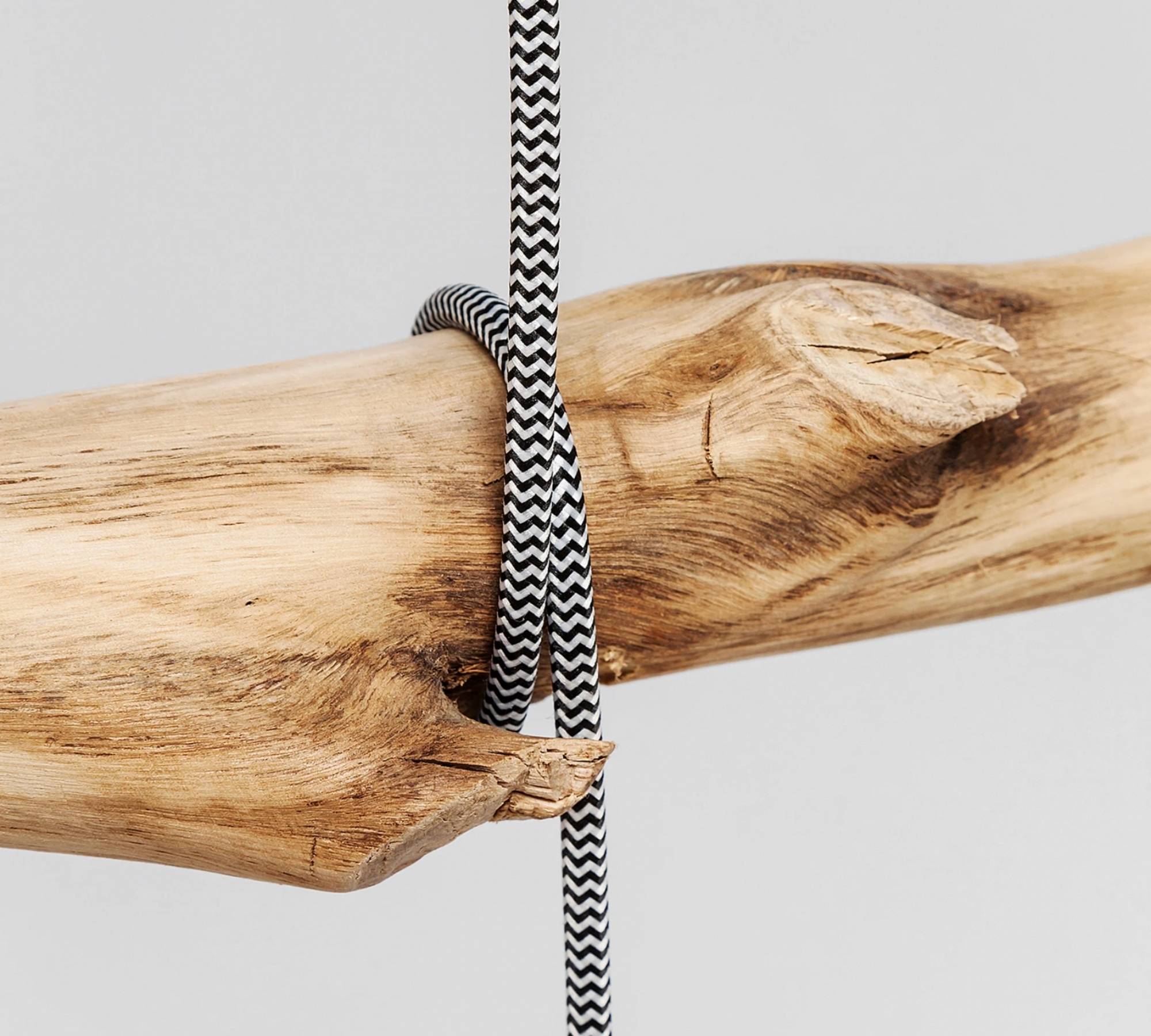 3-flammige Pendelleuchte Beton / Holz