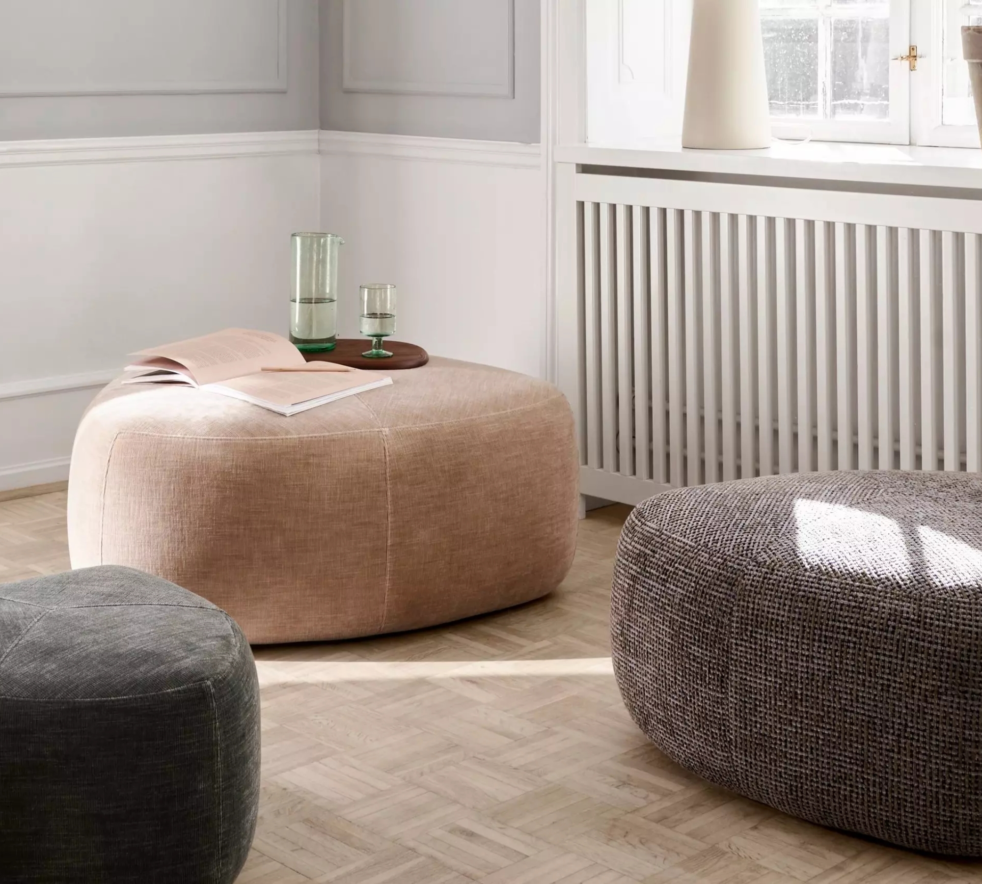 Bermuda Pouf Grande Tessuto Wellington Color Pietra