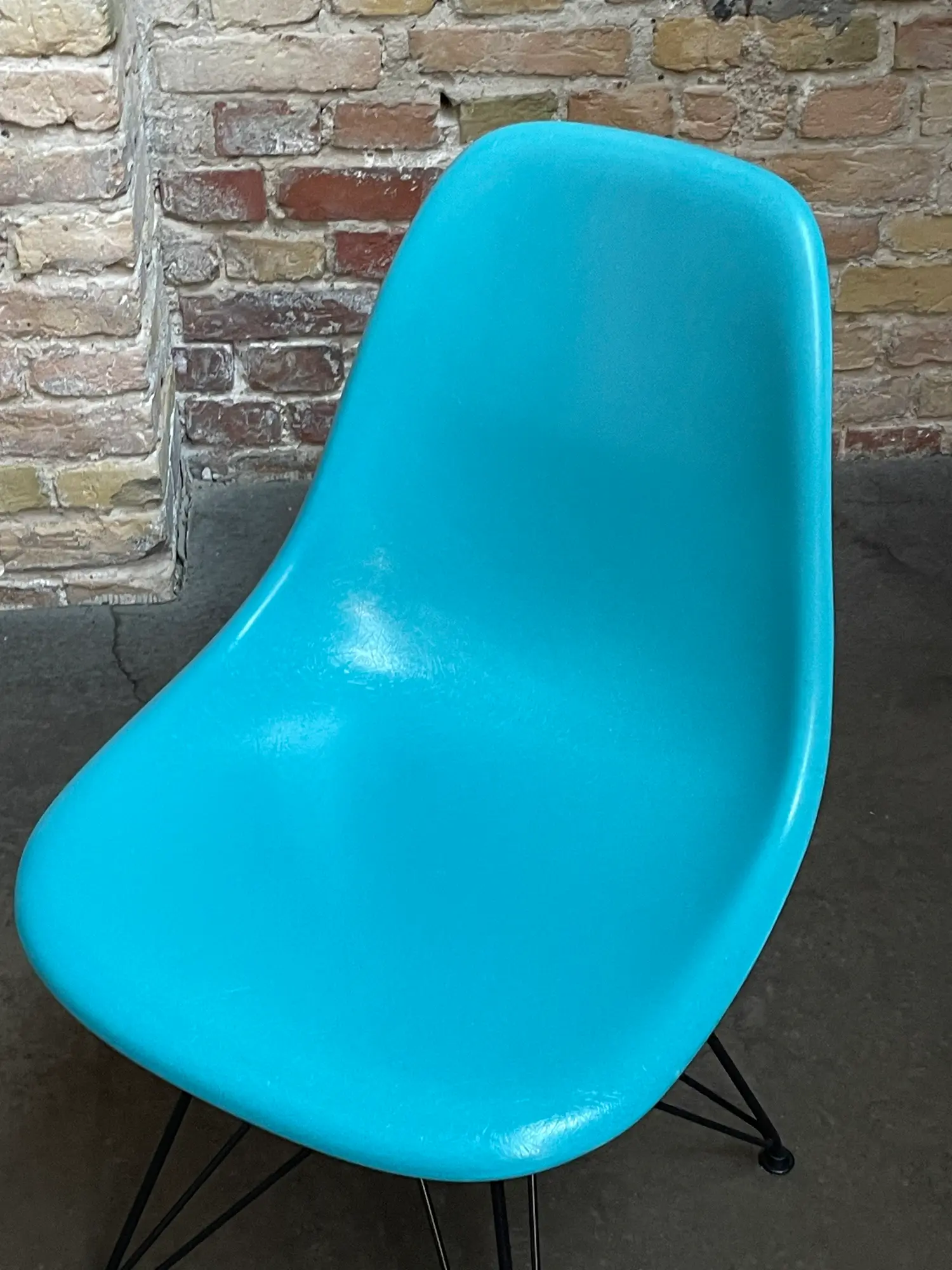 Eames Fiberglas Sidechair DSR Türkis