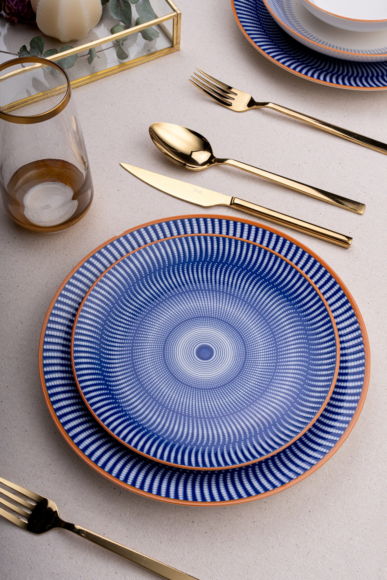 Dinner service 24-piece porcelain blue